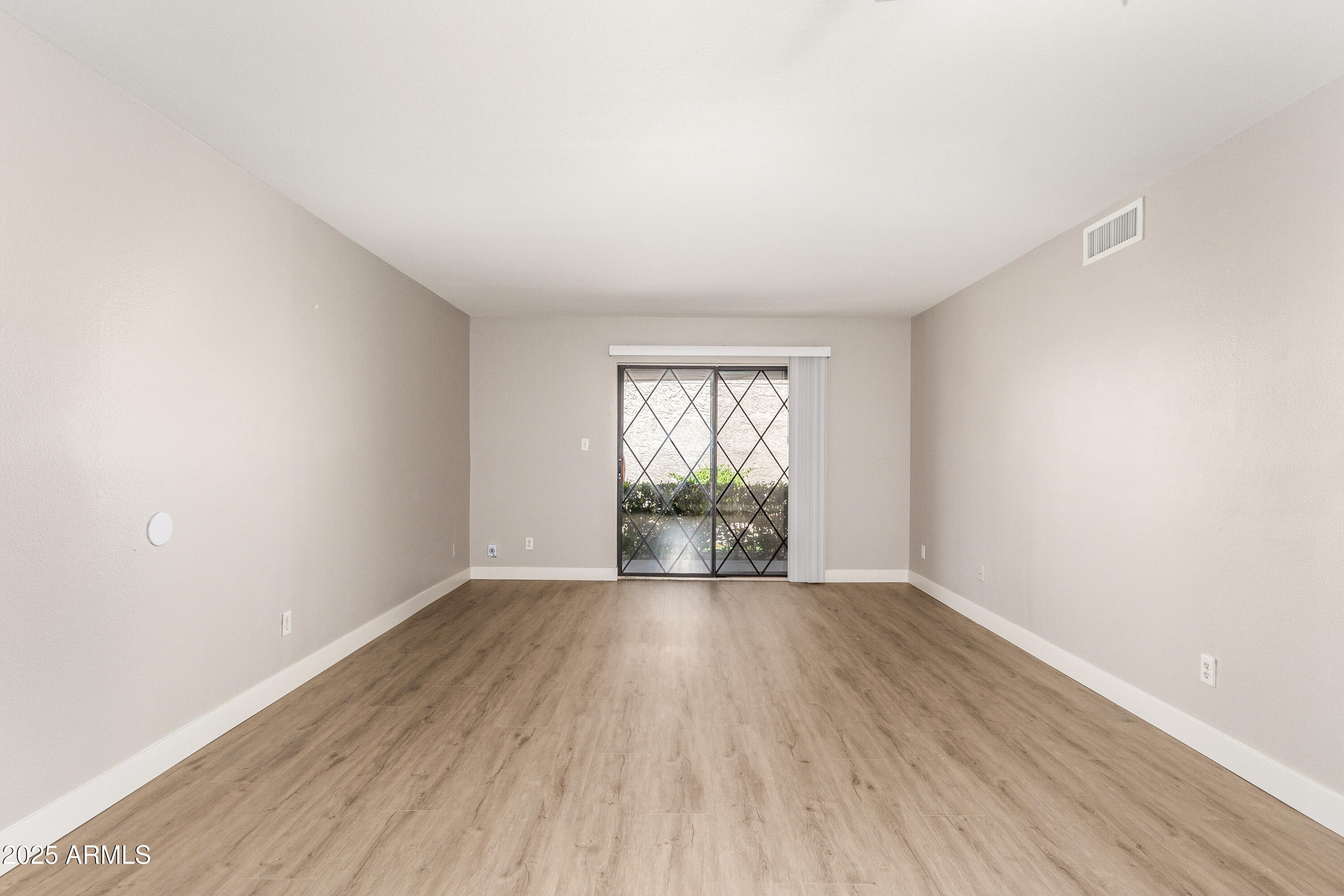 1920 W Lindner Avenue 116