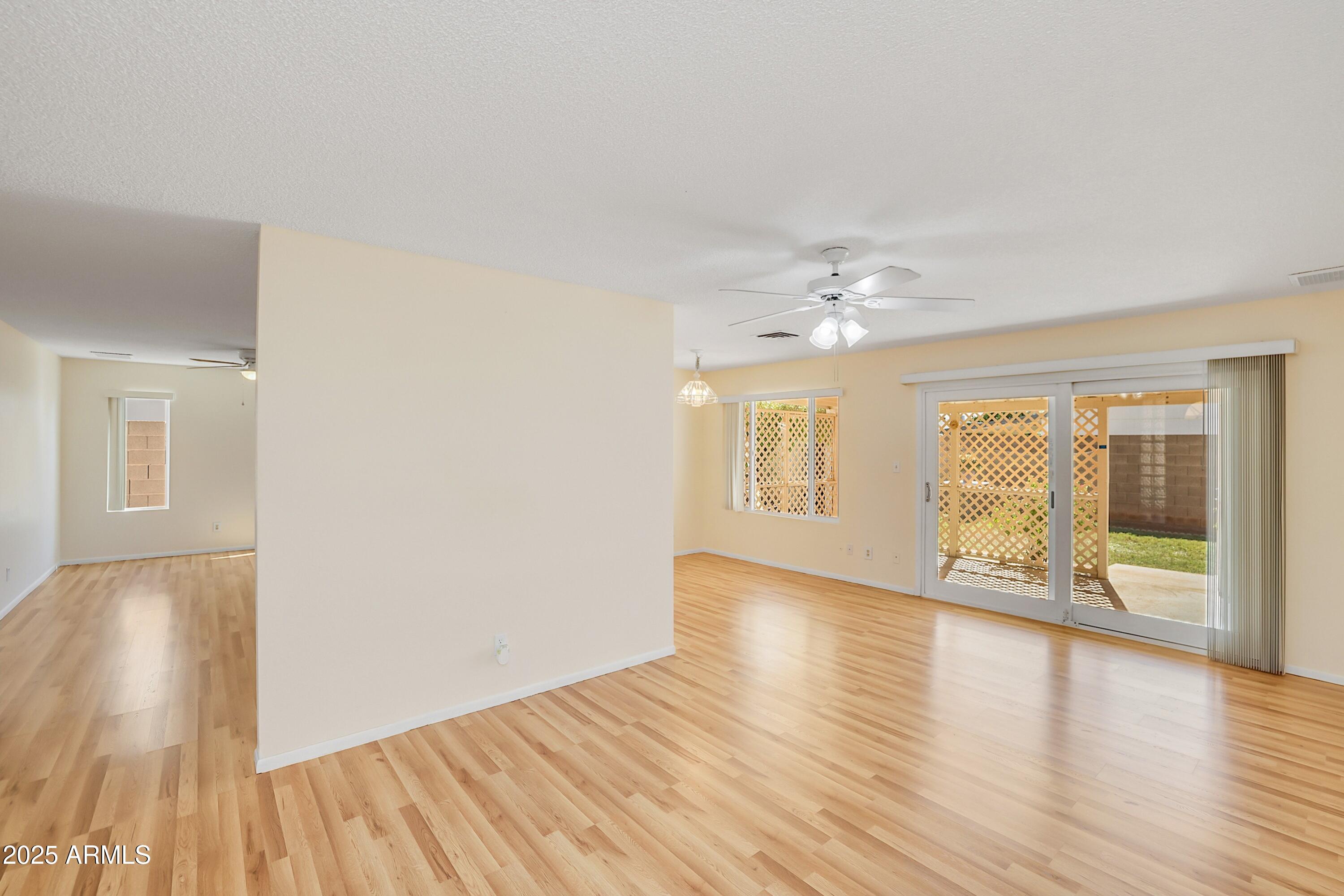 2031 W WESTERN Drive