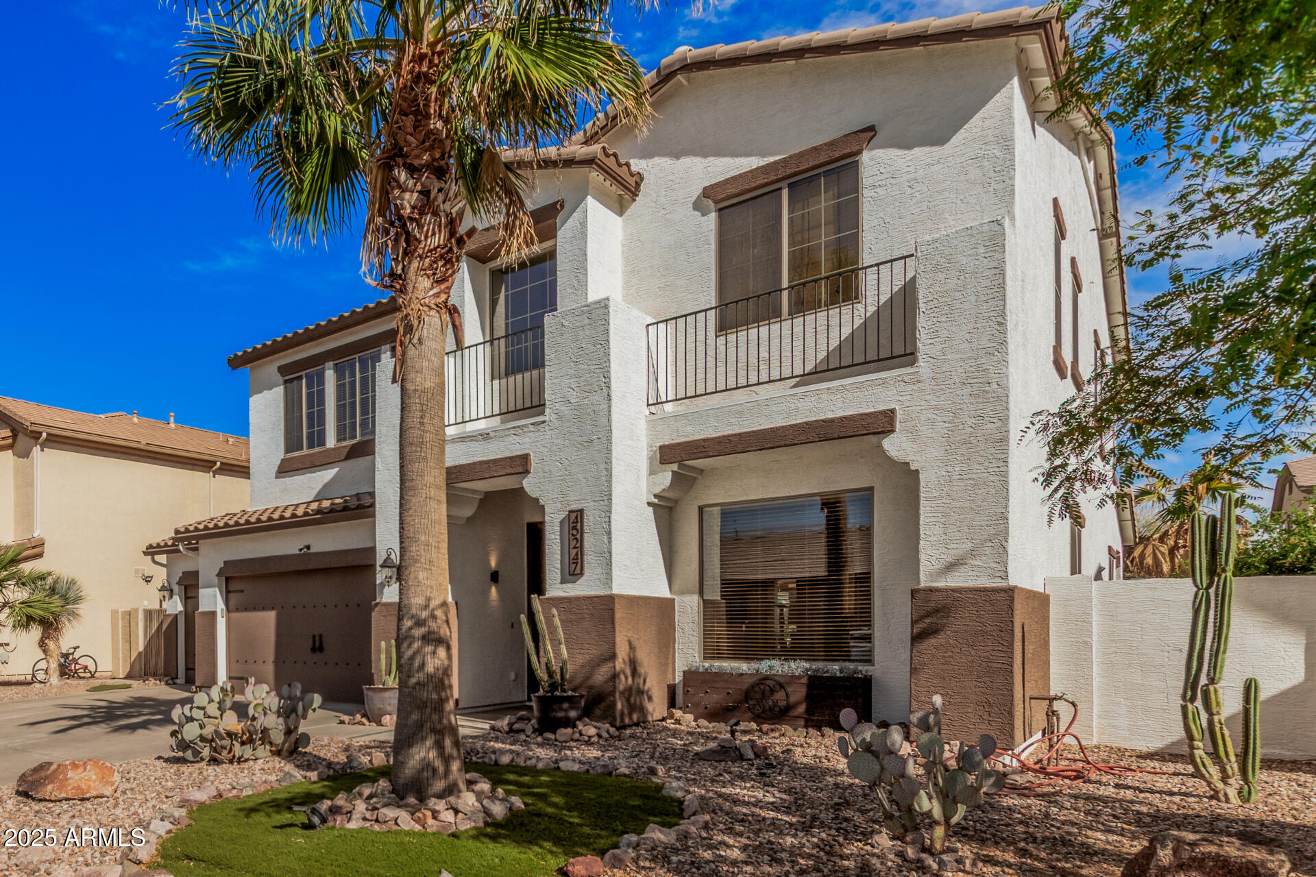 45247 W JACK RABBIT Trail