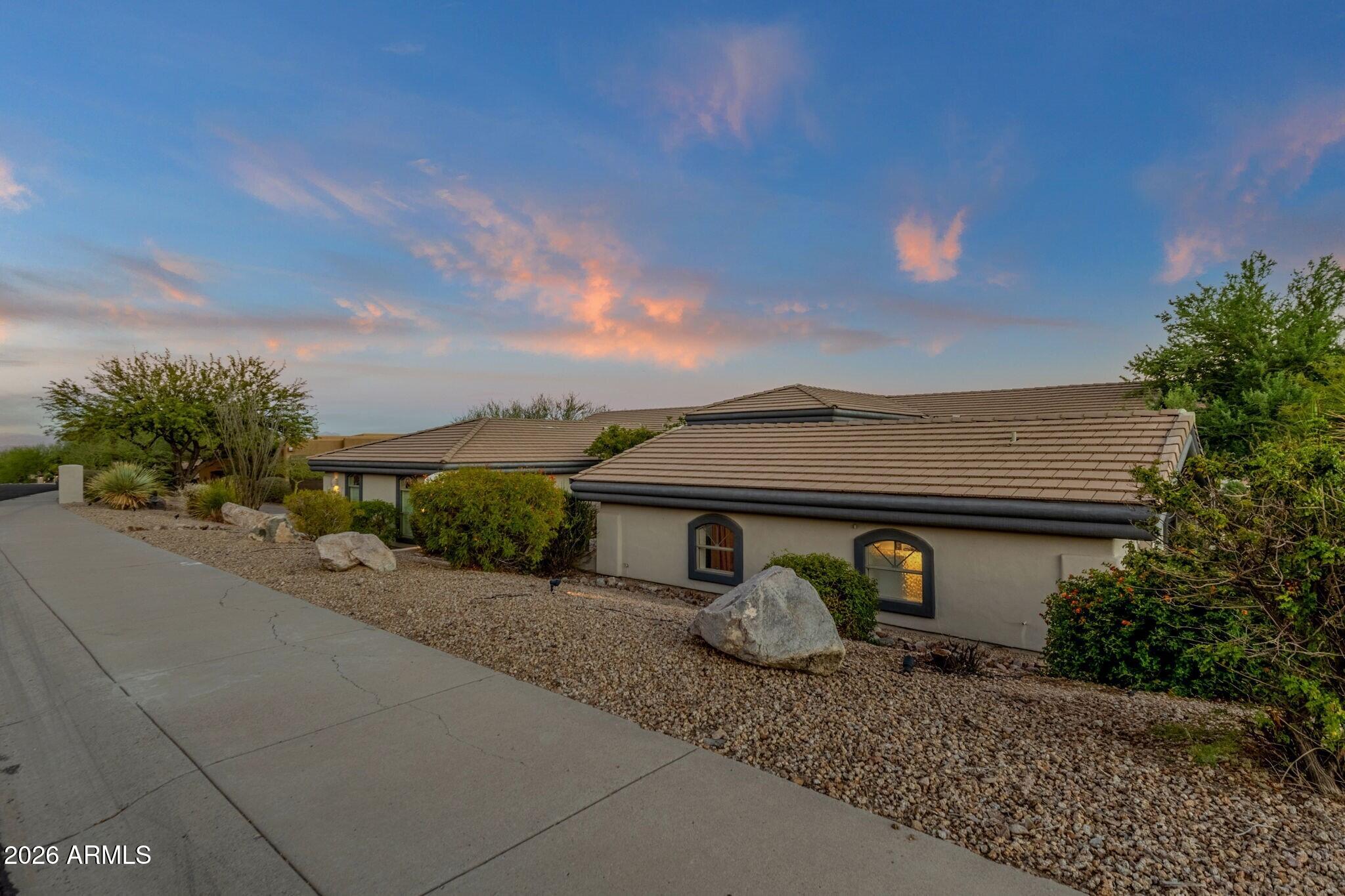 15205 E SUNDOWN Drive