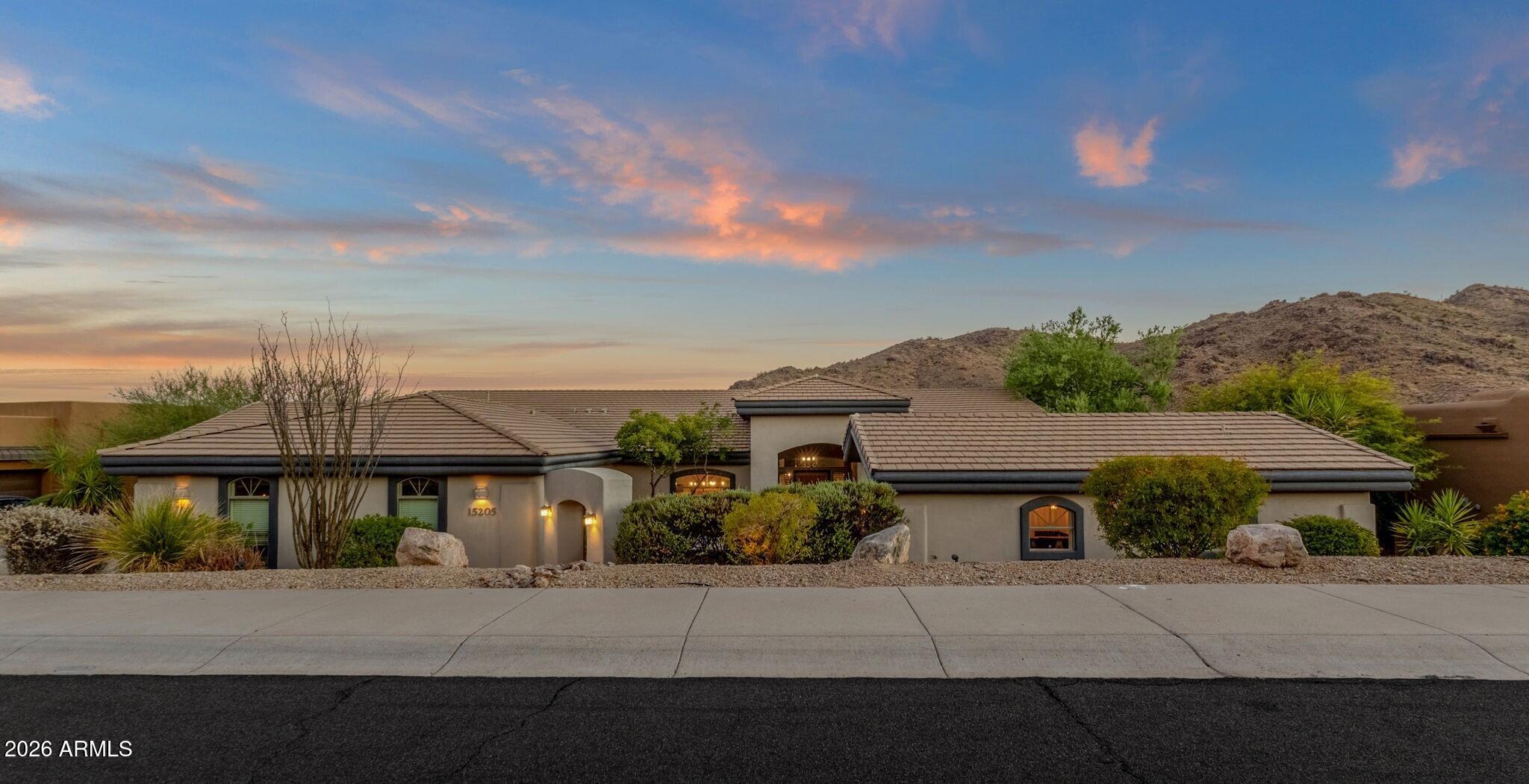 15205 E SUNDOWN Drive