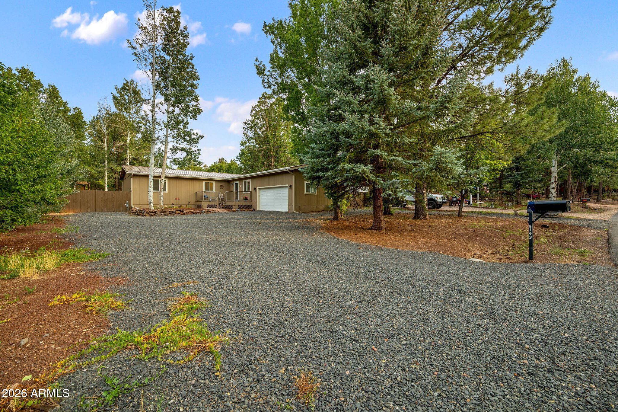 PINETOP LAKES COUNTRY CLUB UNIT 4 - Residential