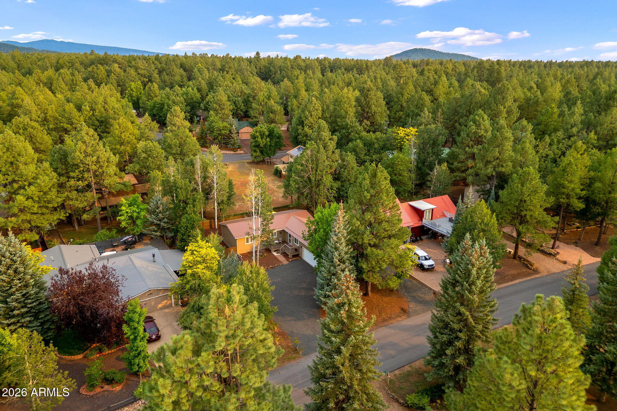 PINETOP LAKES COUNTRY CLUB UNIT 4 - Residential