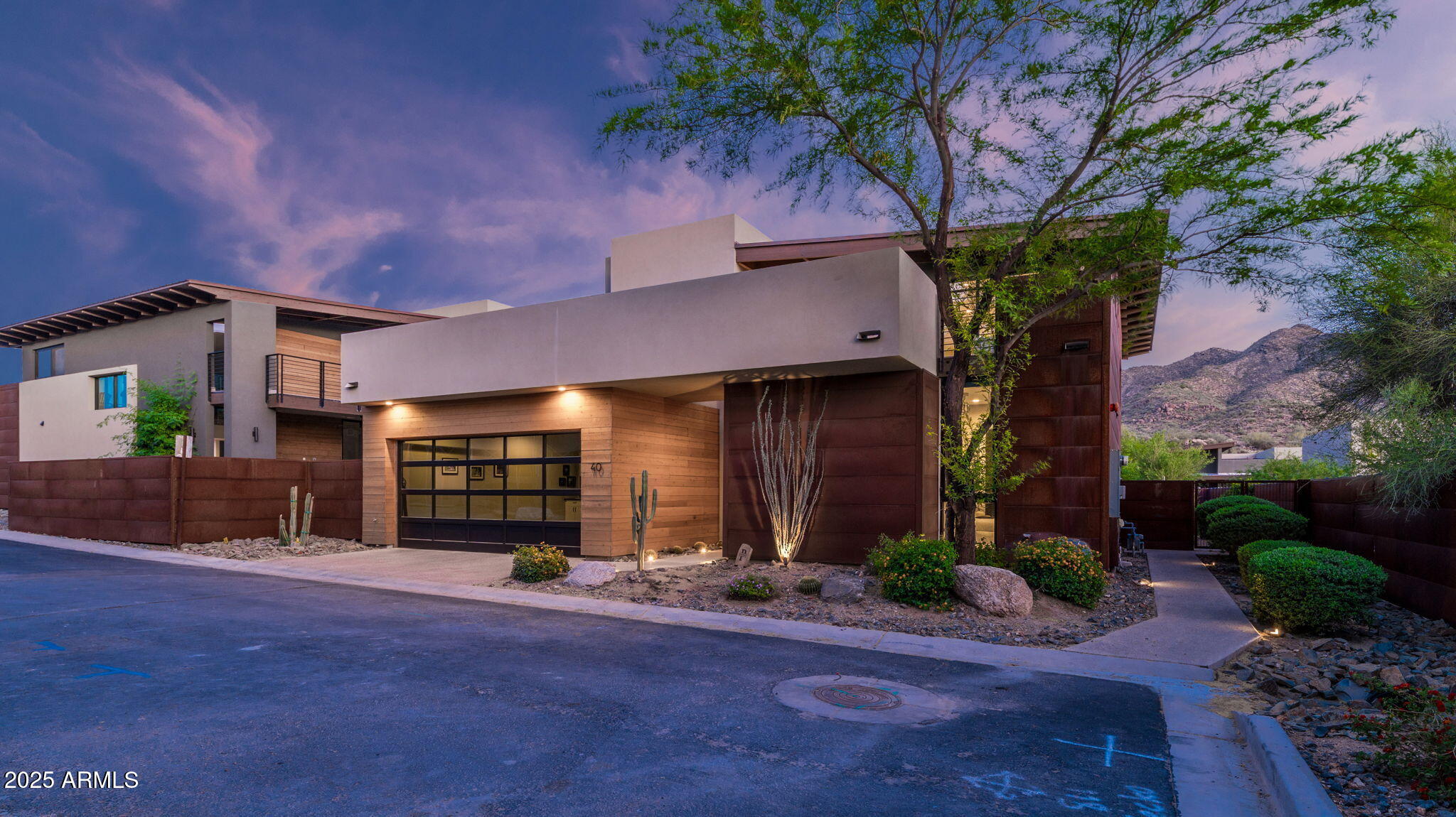 6525 E CAVE CREEK Road 40