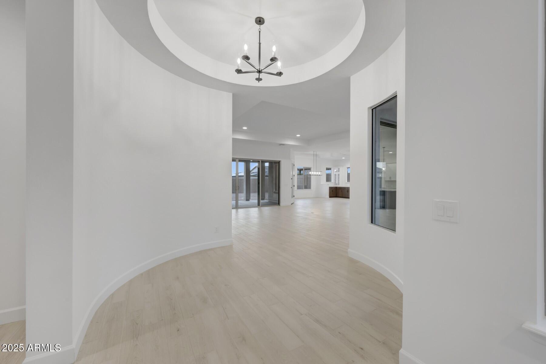 20819 W MONTEBELLO Avenue