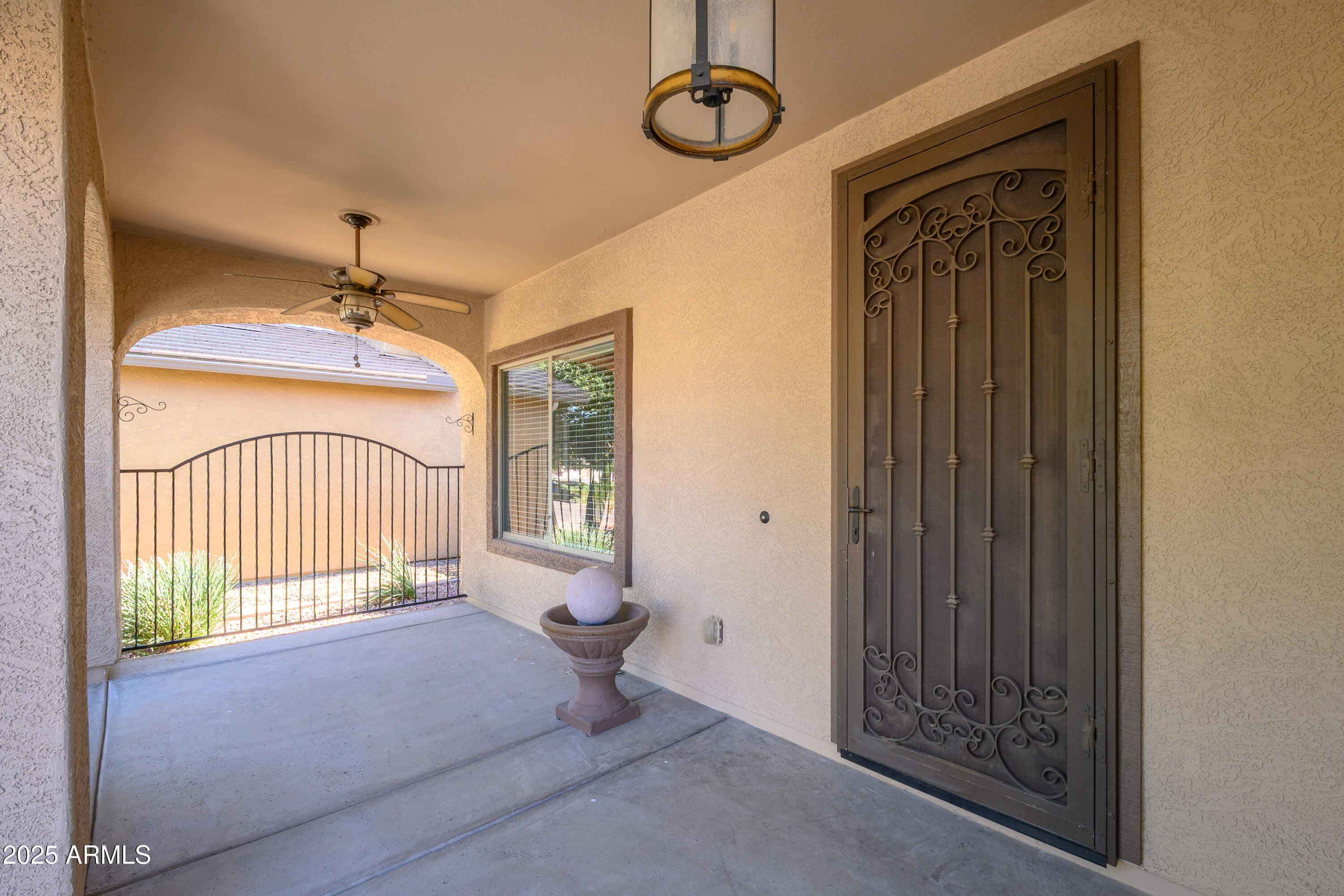 16035 W CLINTON Street