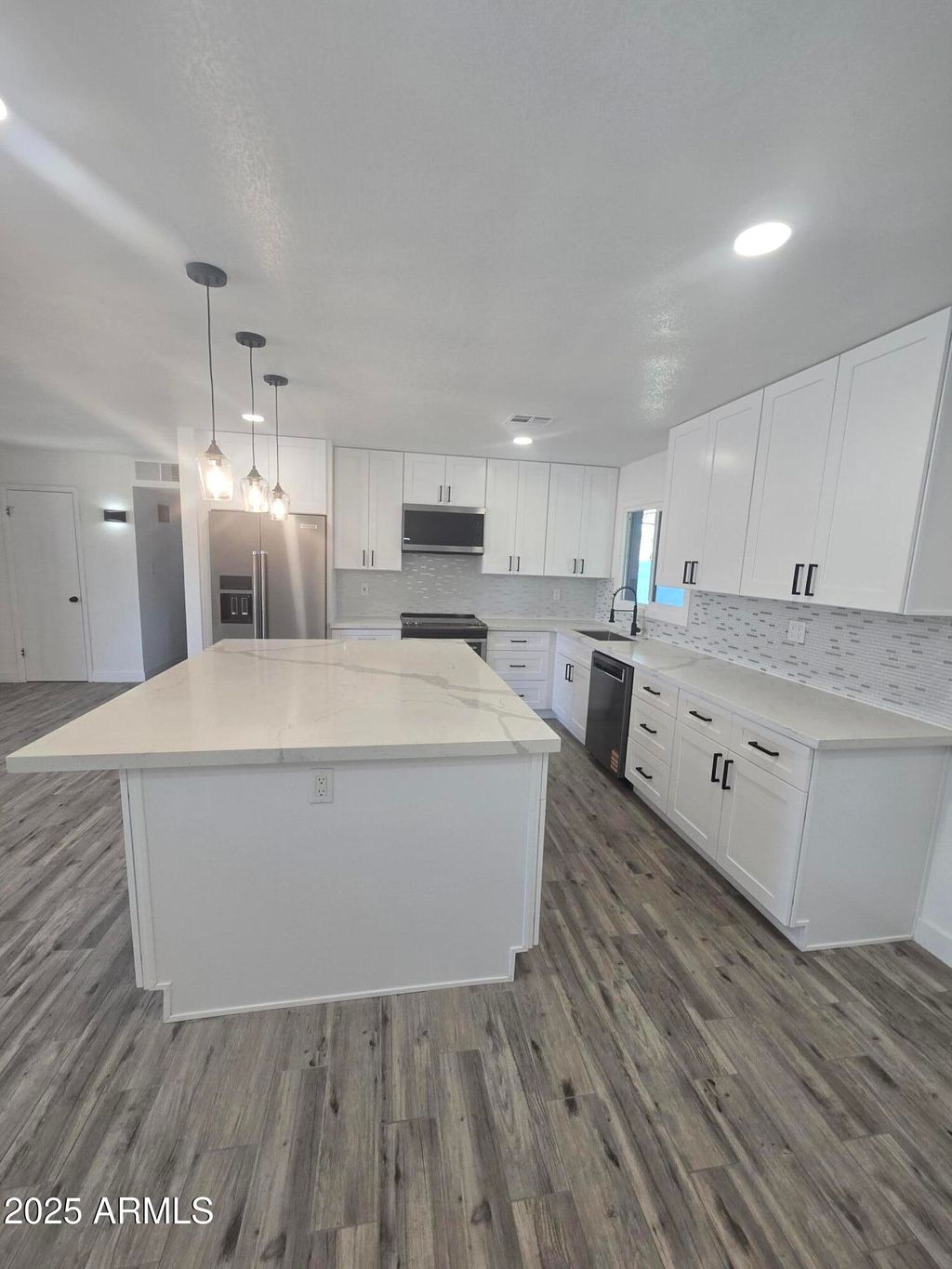 Photo of 206 E Manhatton Drive, Tempe, AZ 85282 (MLS # 6899014)