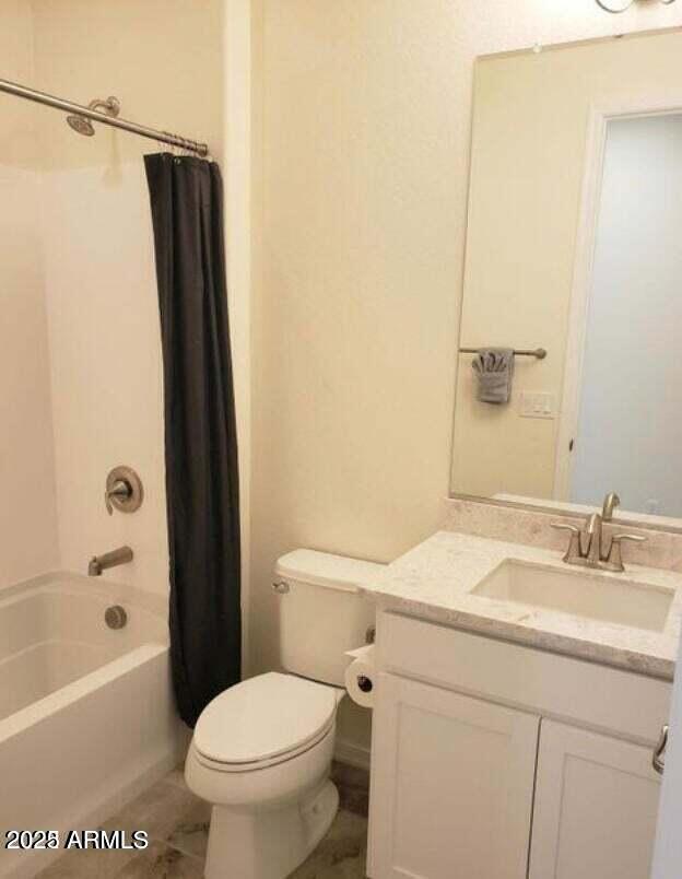 1912 E Rosemary Drive