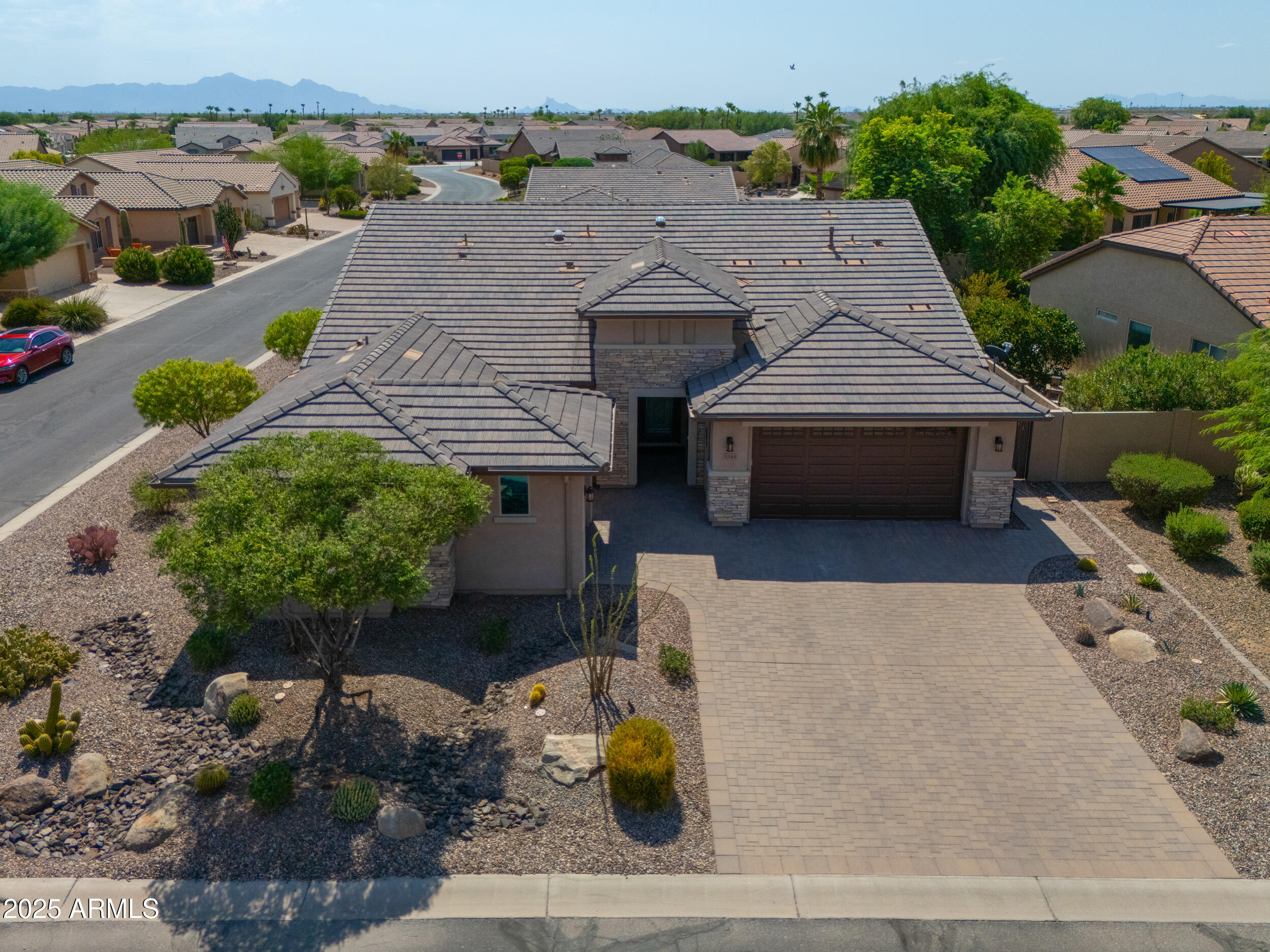 5345 N CORDES Drive
