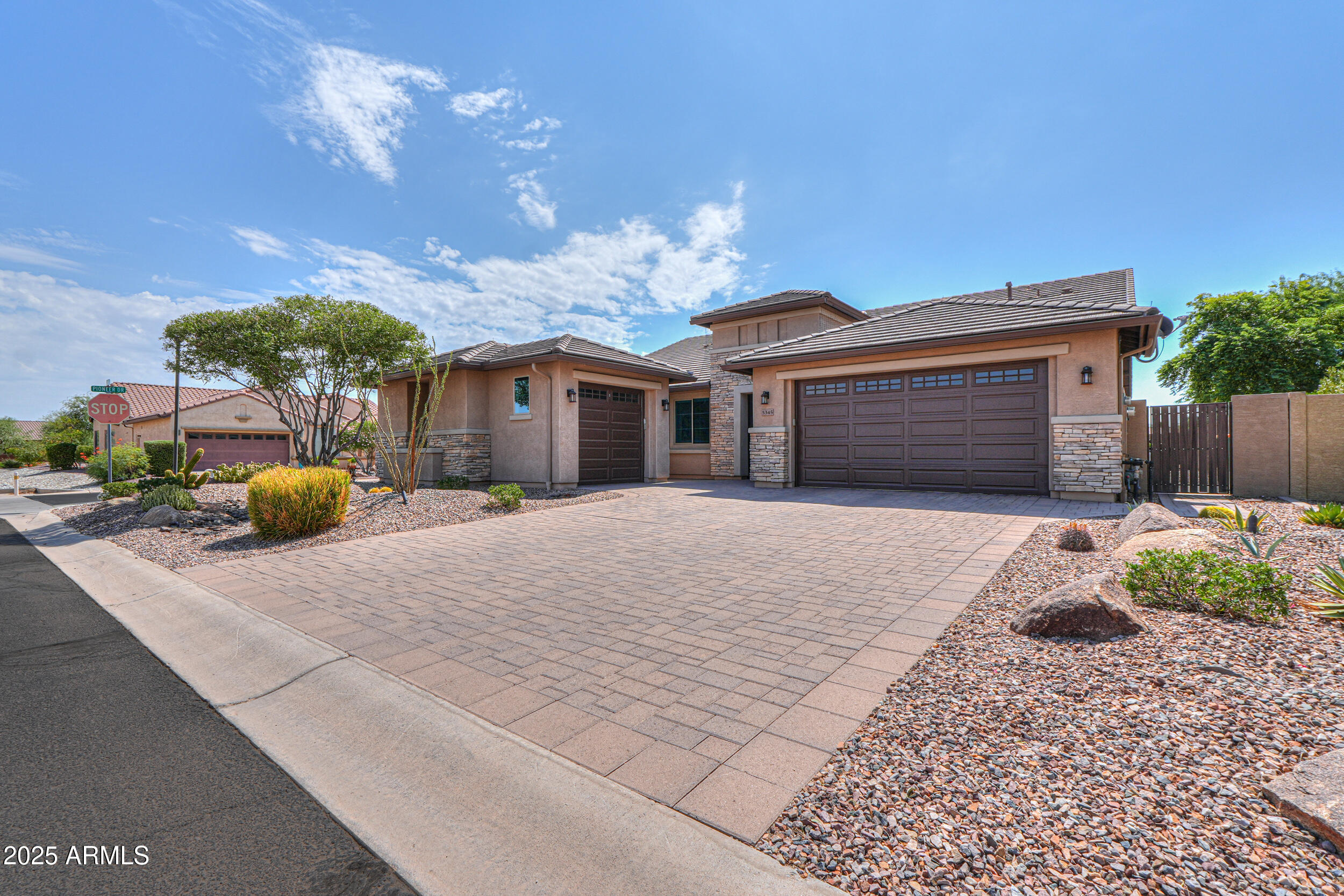 5345 N CORDES Drive
