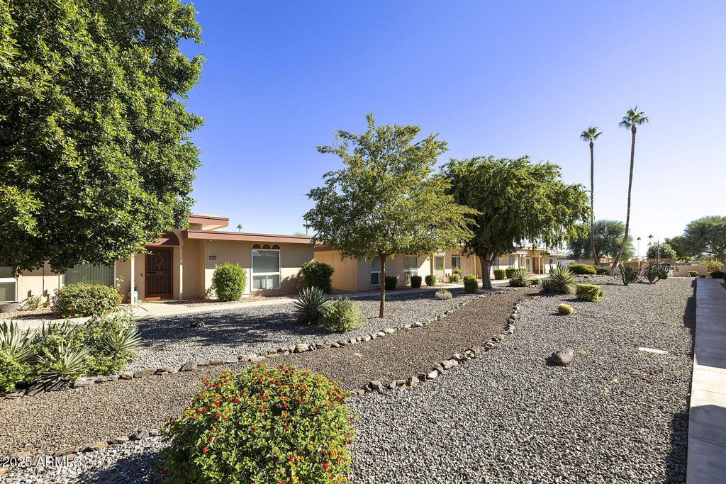 Photo of 13072 N 100th Avenue, Sun City, AZ 85351 (MLS # 6939855)