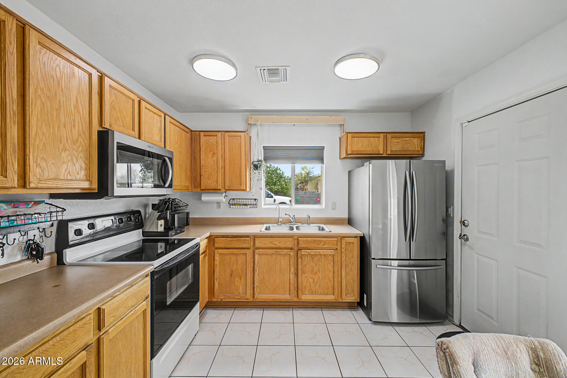 PALM SPRINGS UNIT FIVE - Residential