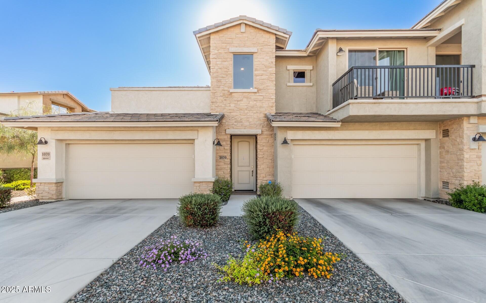 5100 E RANCHO PALOMA Drive 2070
