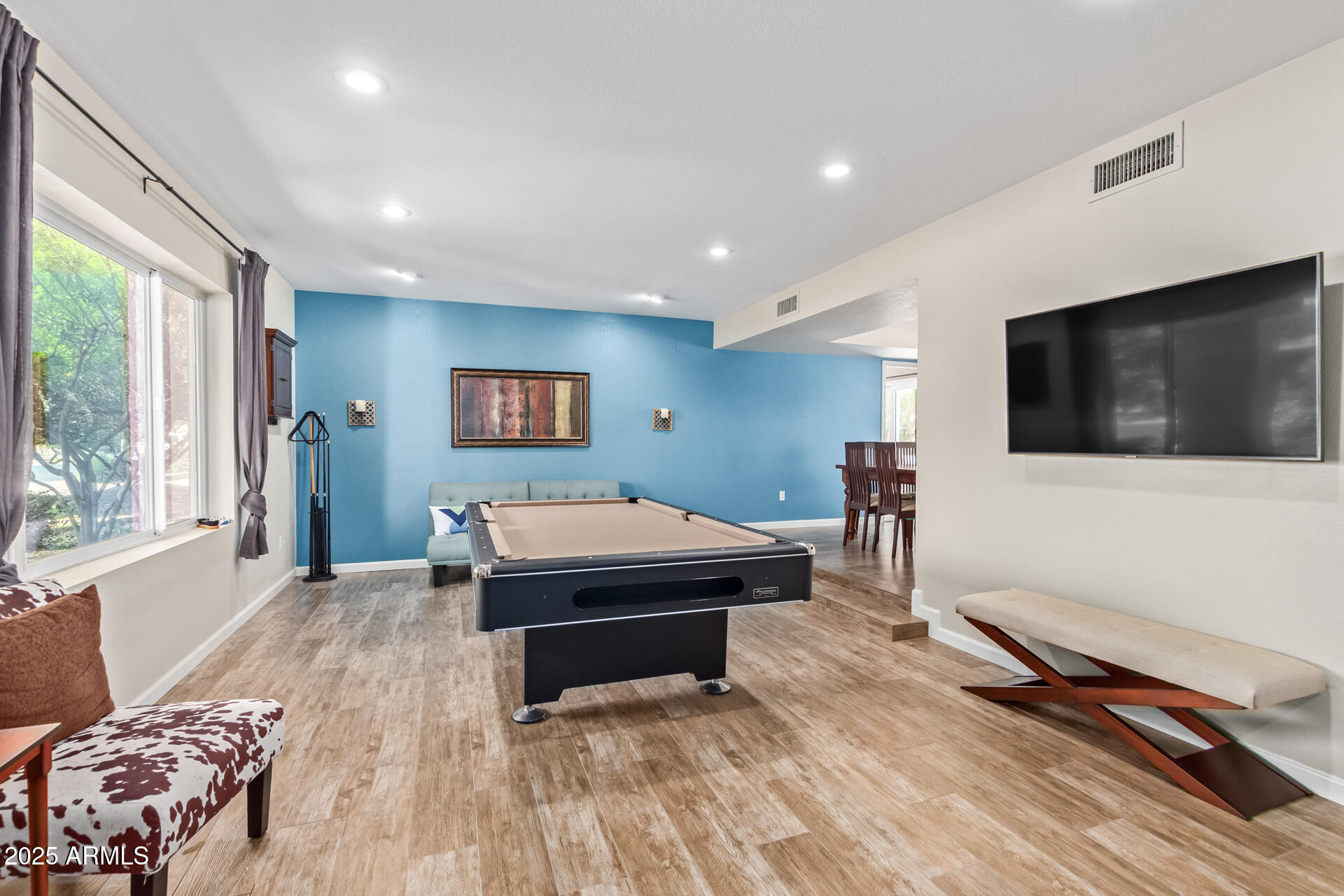 2118 E PEBBLE BEACH Drive