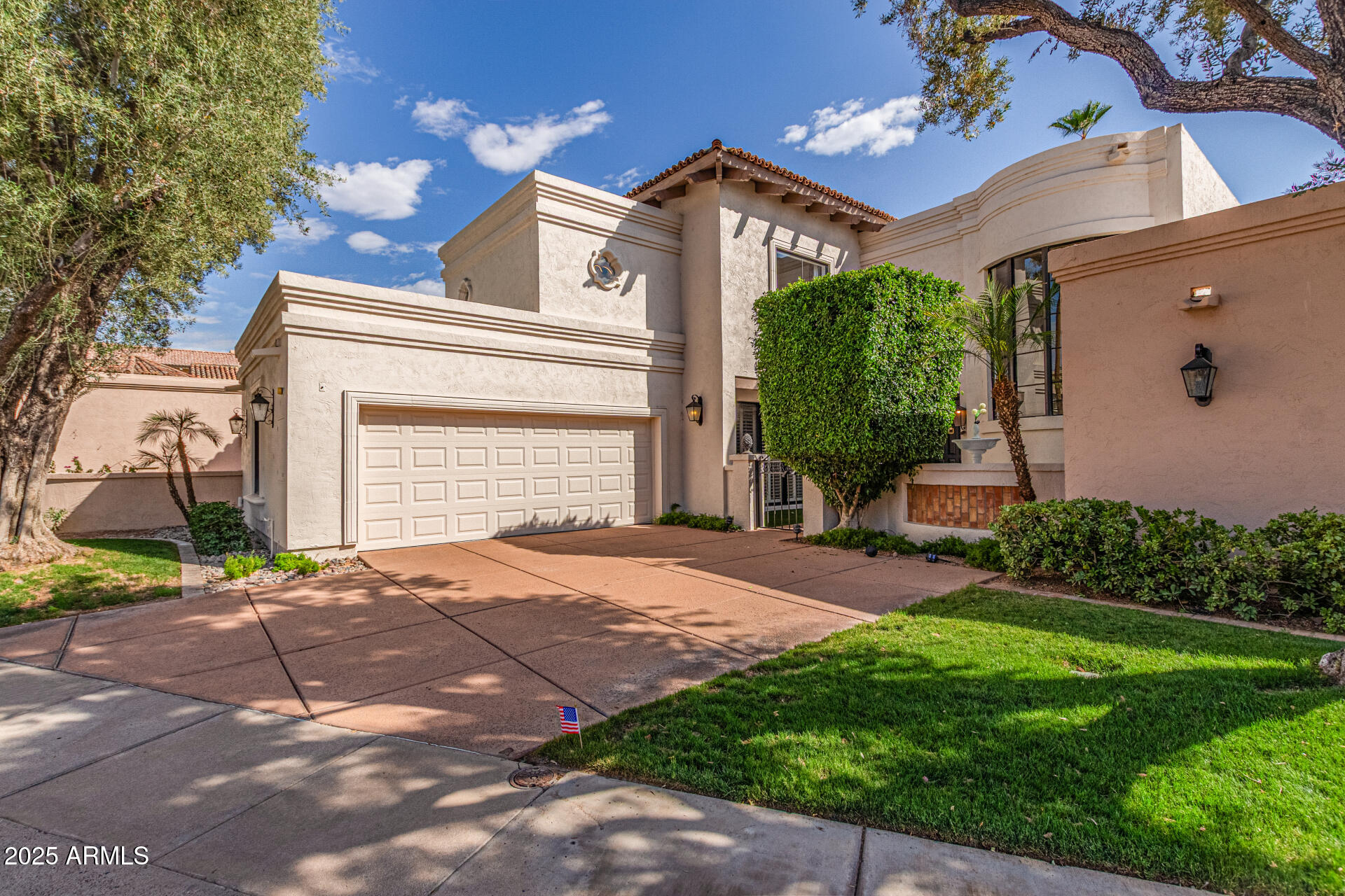 10113 E TOPAZ Drive