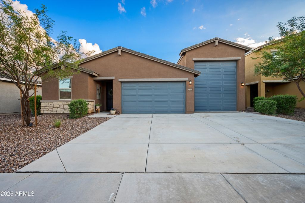 Photo of 4547 W Suncup Drive, San Tan Valley, AZ 85144 (MLS # 6933388)