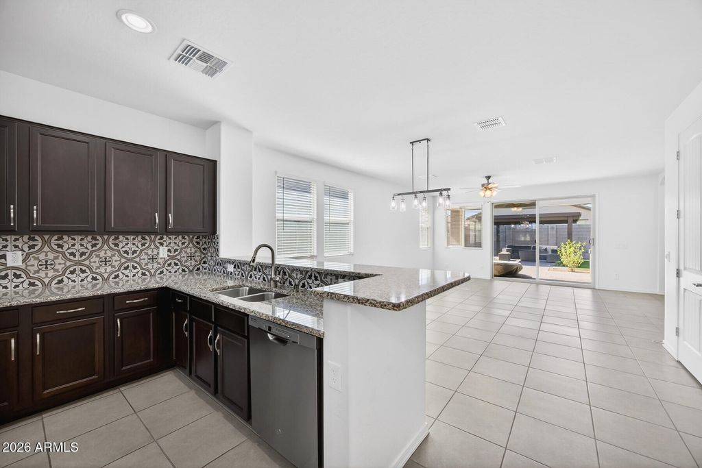 Photo of 2845 W Fain Drive, San Tan Valley, AZ 85144 (MLS # 7011406)