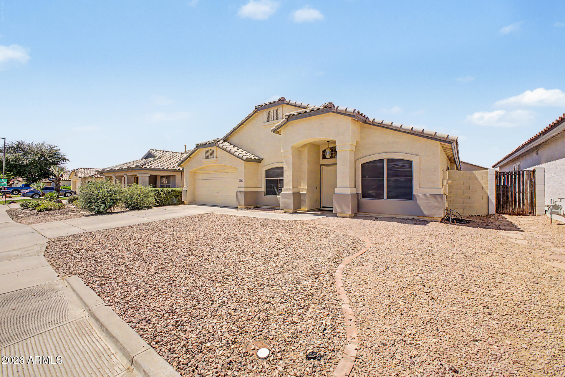 15267 W HONEYSUCKLE Lane