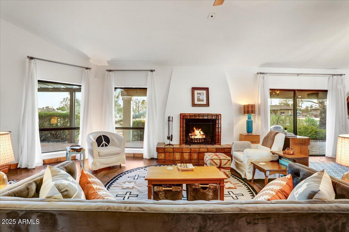 18727 E AVENIDA DEL RAY --