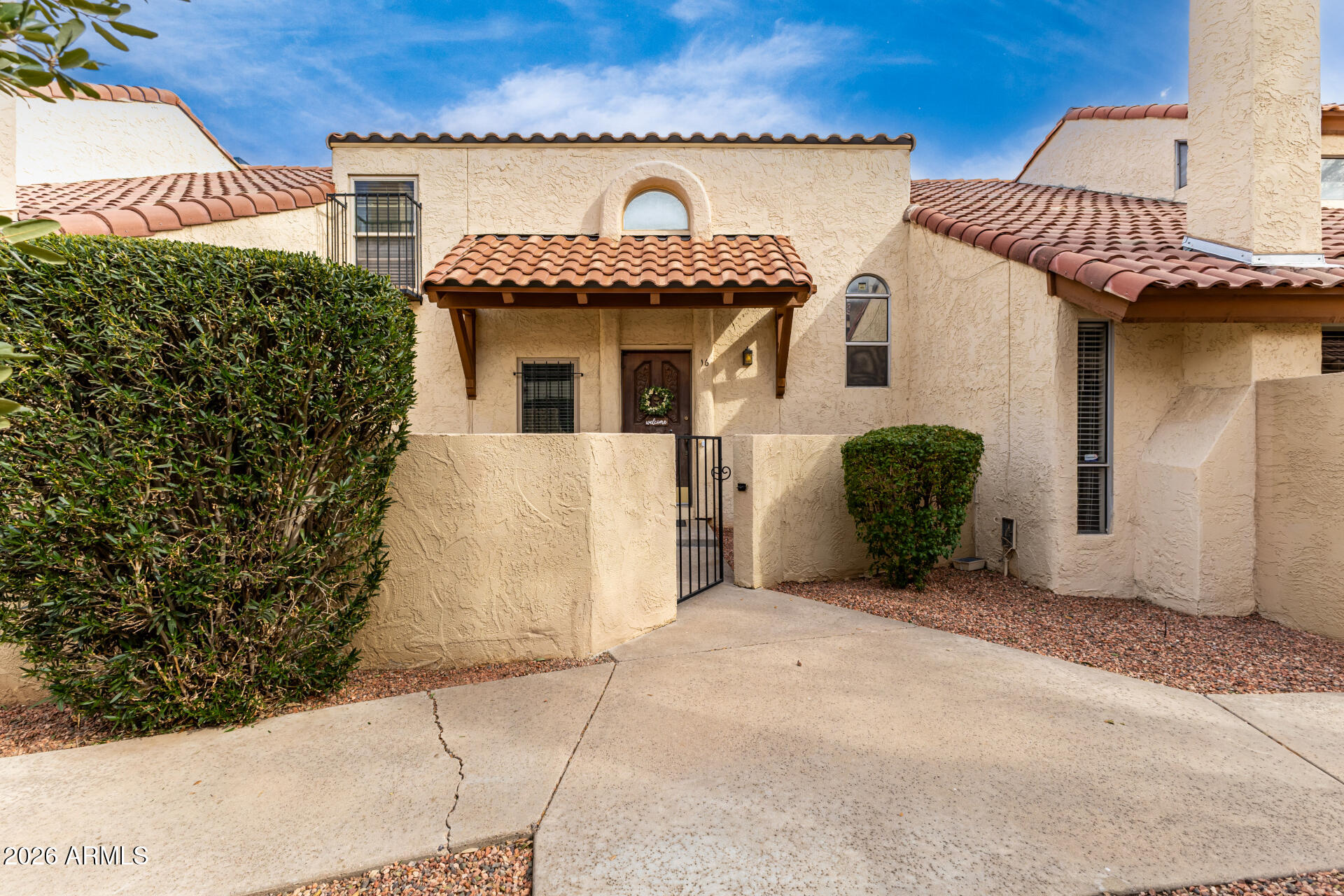 6533 N 7TH Avenue 16