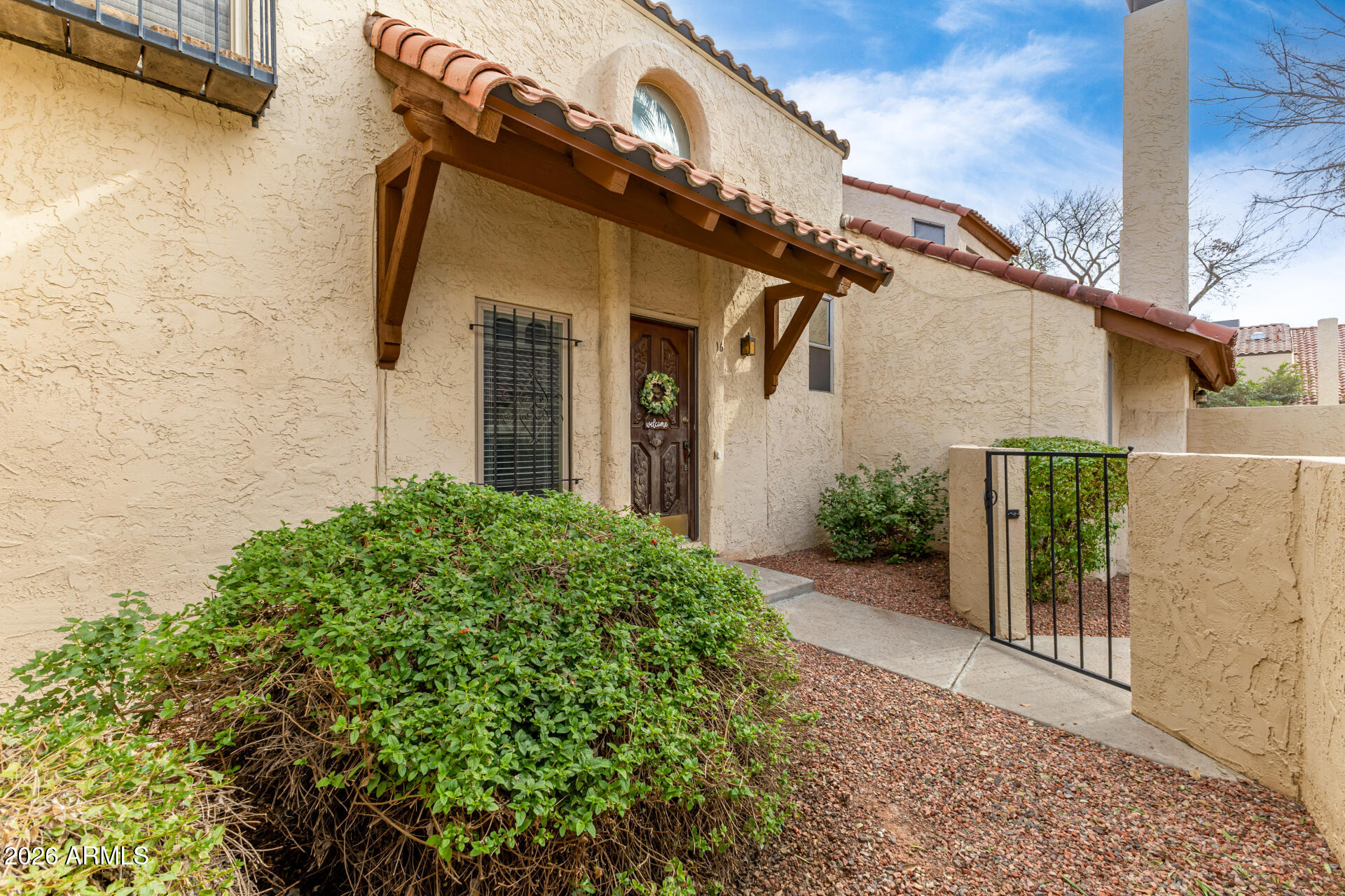 6533 N 7TH Avenue 16