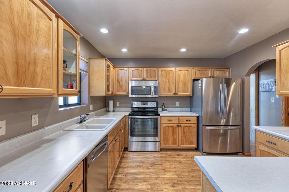 2287 THUNDERBIRD Way