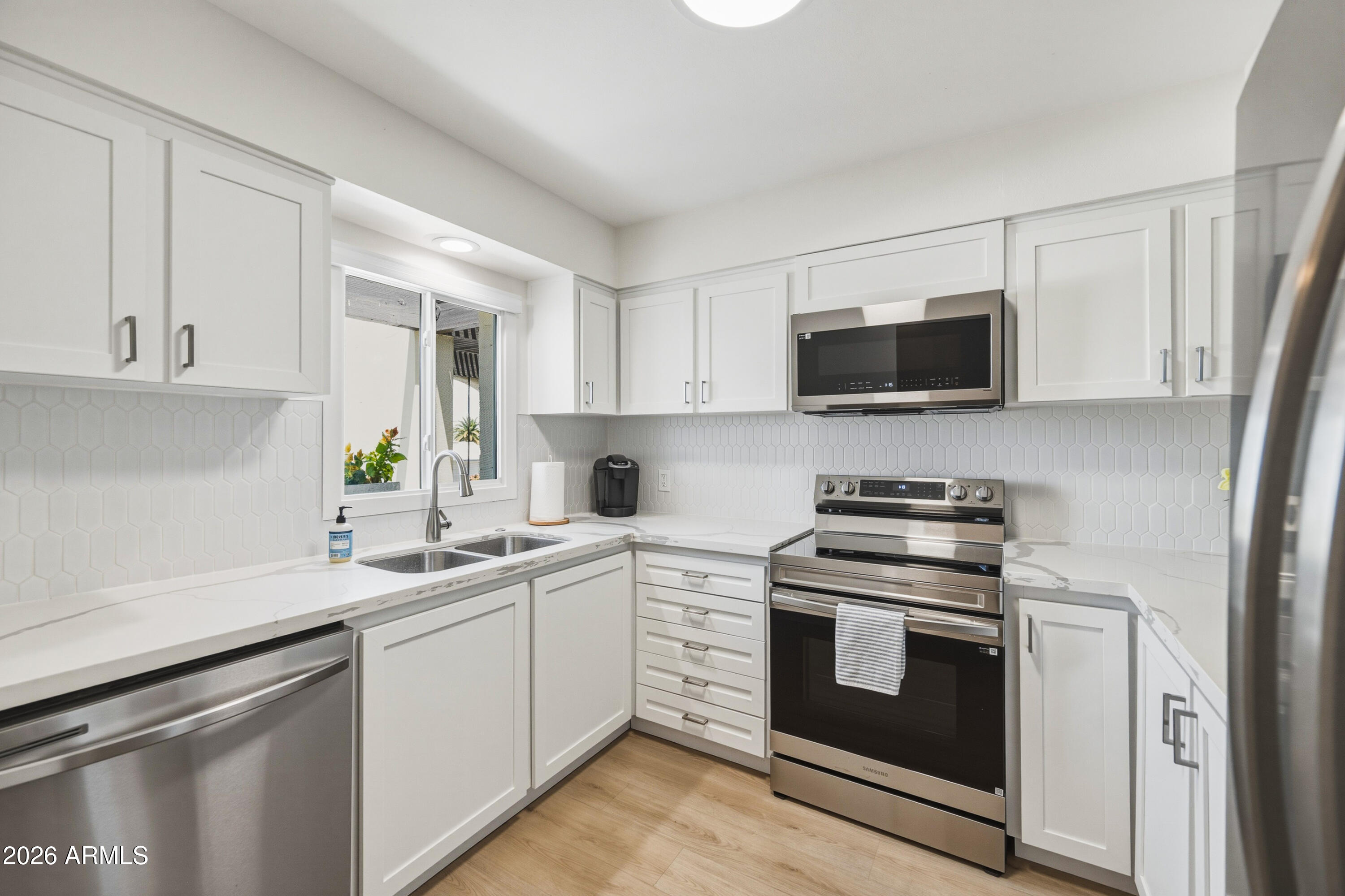 131 N HIGLEY Road 218