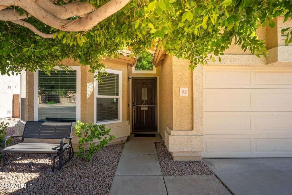 Photo of 149 S Quartz Street, Gilbert, AZ 85296 (MLS # 6930257)