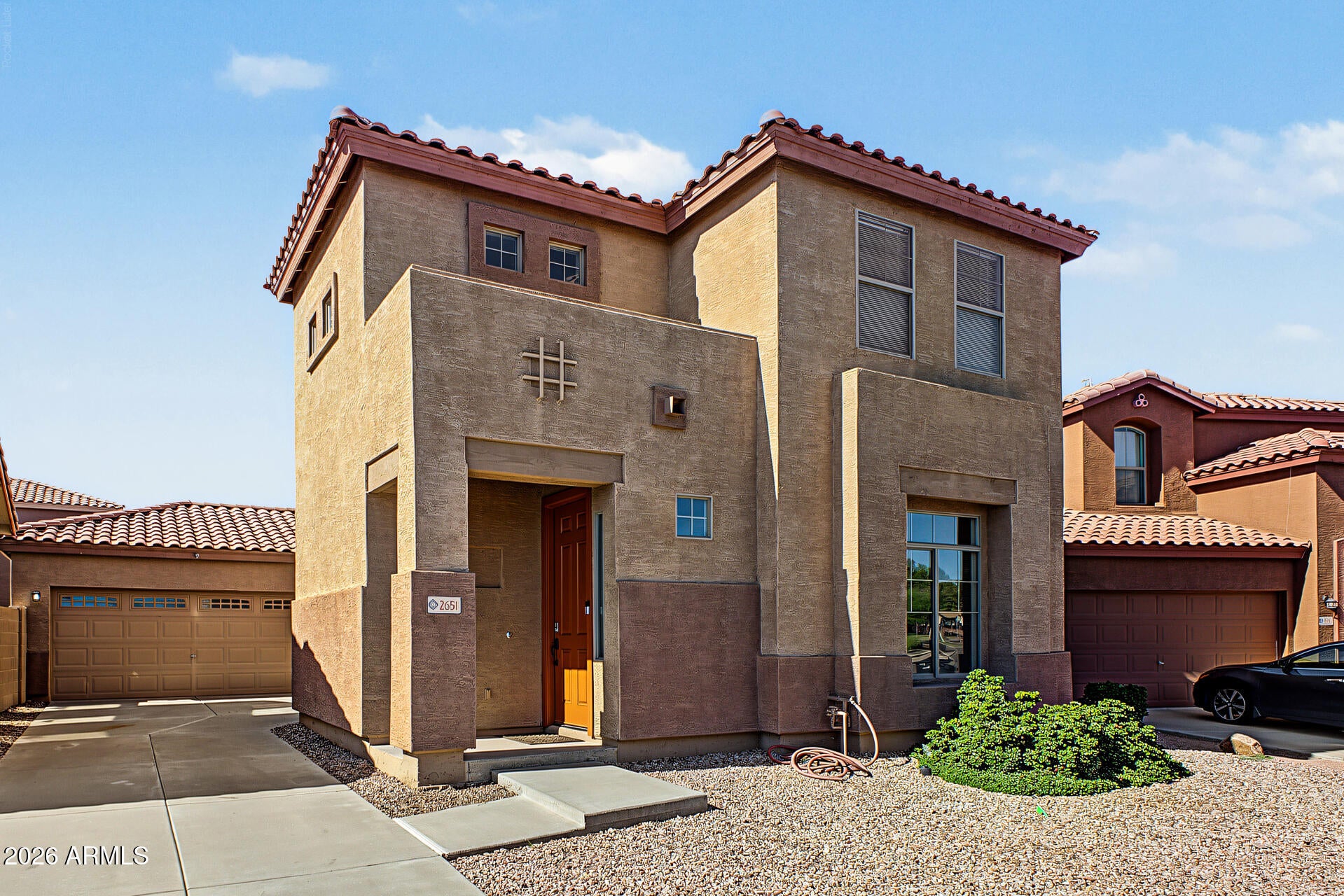2651 E LE GRAND Loop