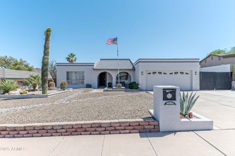 2033 E HILLERY Drive Phoenix AZ 85022