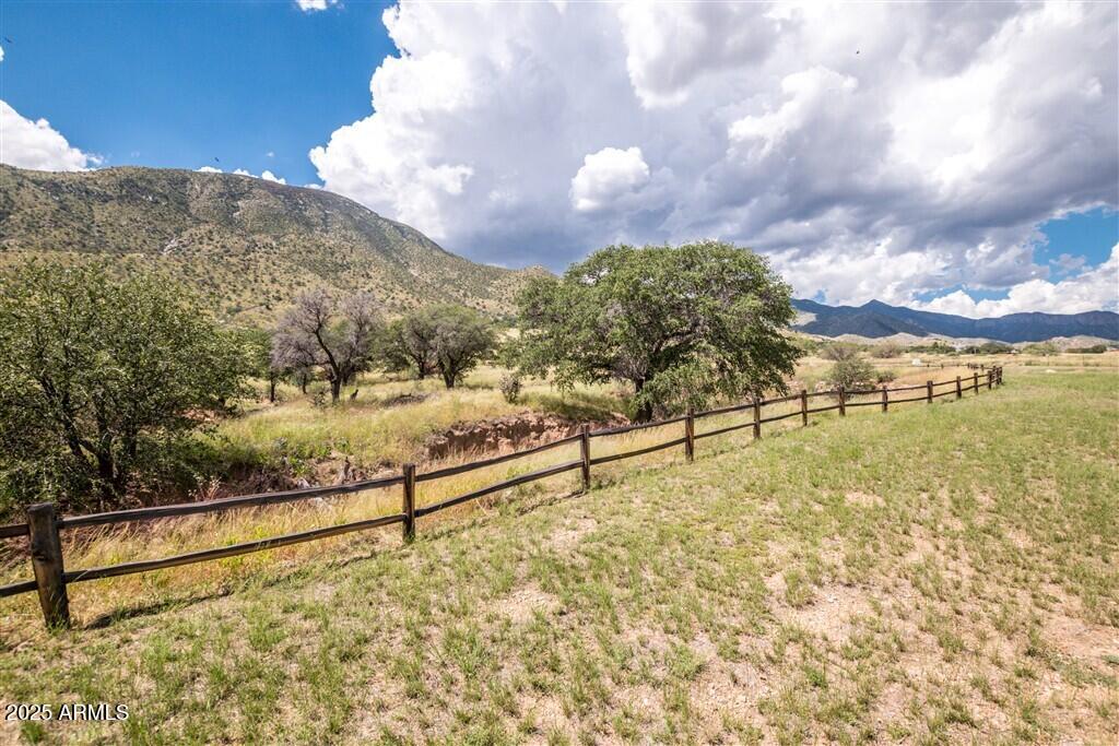 10449 S STONE RIDGE Road