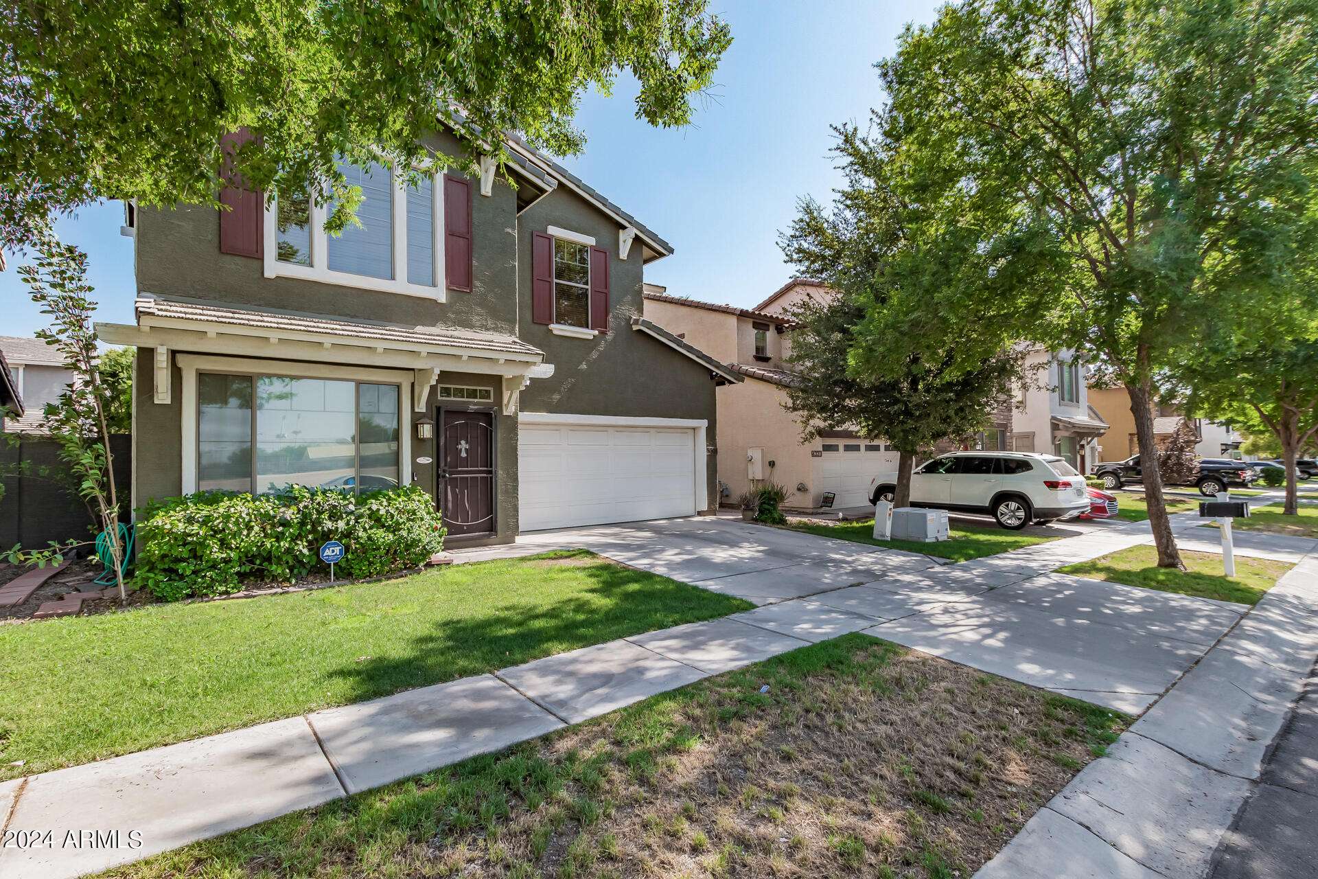 Search Homes 3 4337 E VAUGHN Avenue