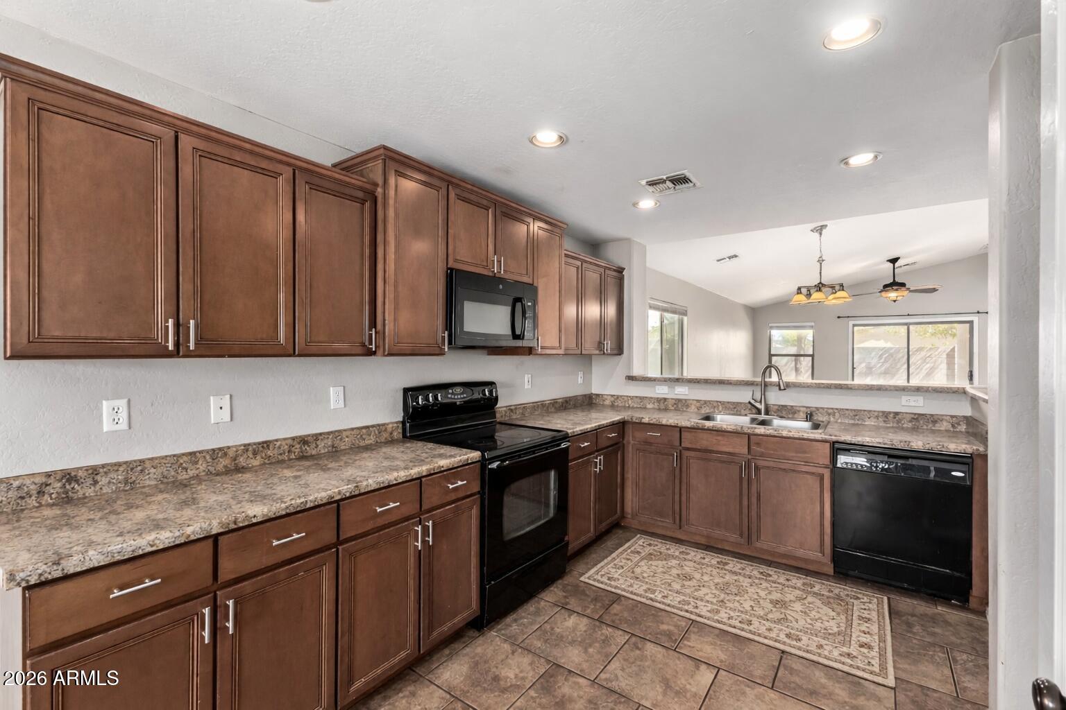 1868 W DESERT SEASONS Drive