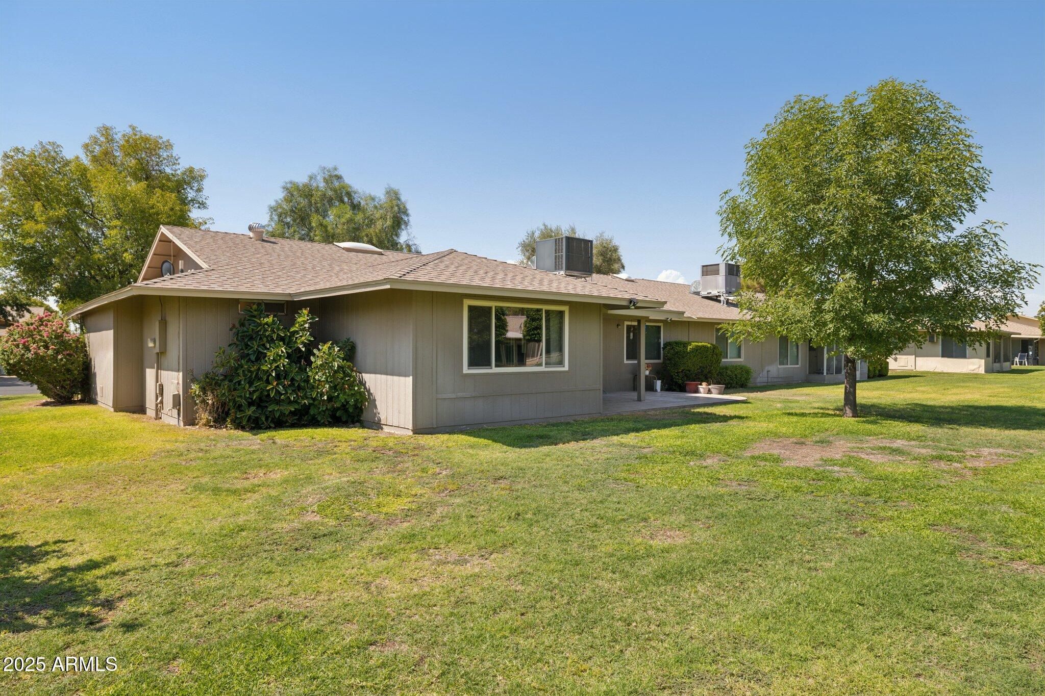 19033 N SIGNAL BUTTE Circle