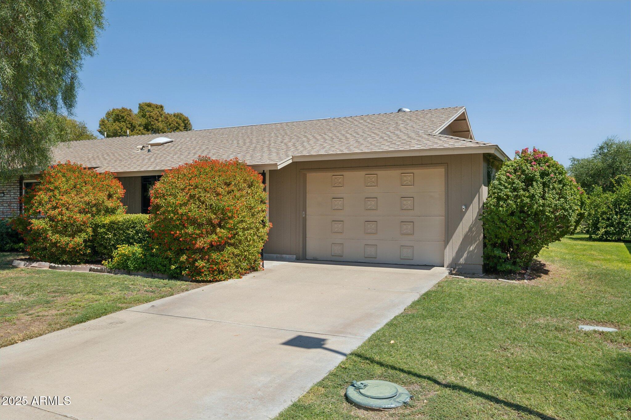 19033 N SIGNAL BUTTE Circle