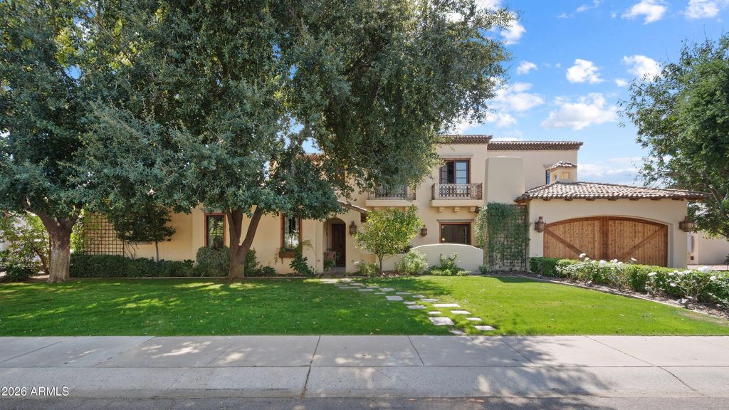 Photo of 8131 E Appaloosa Trail, Scottsdale, AZ 85258 (MLS # 6996024)