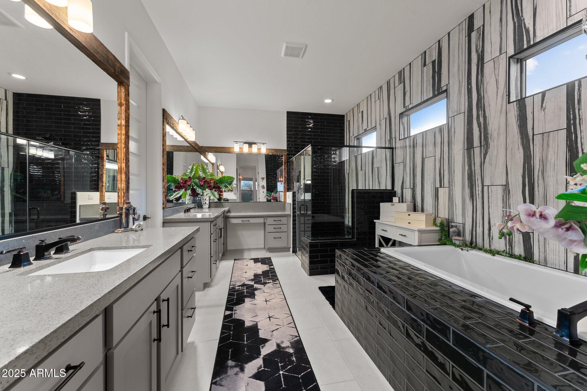 3254 BUCKAROO Court