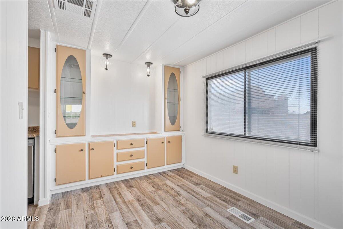 Sundial Mobile Home - Residential