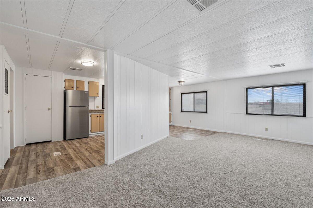 Sundial Mobile Home - Residential