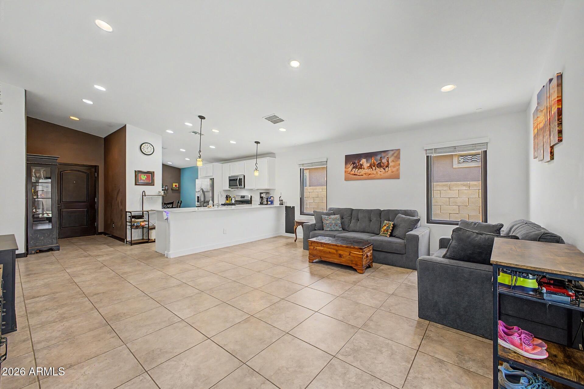 16515 W ALAMEDA Road