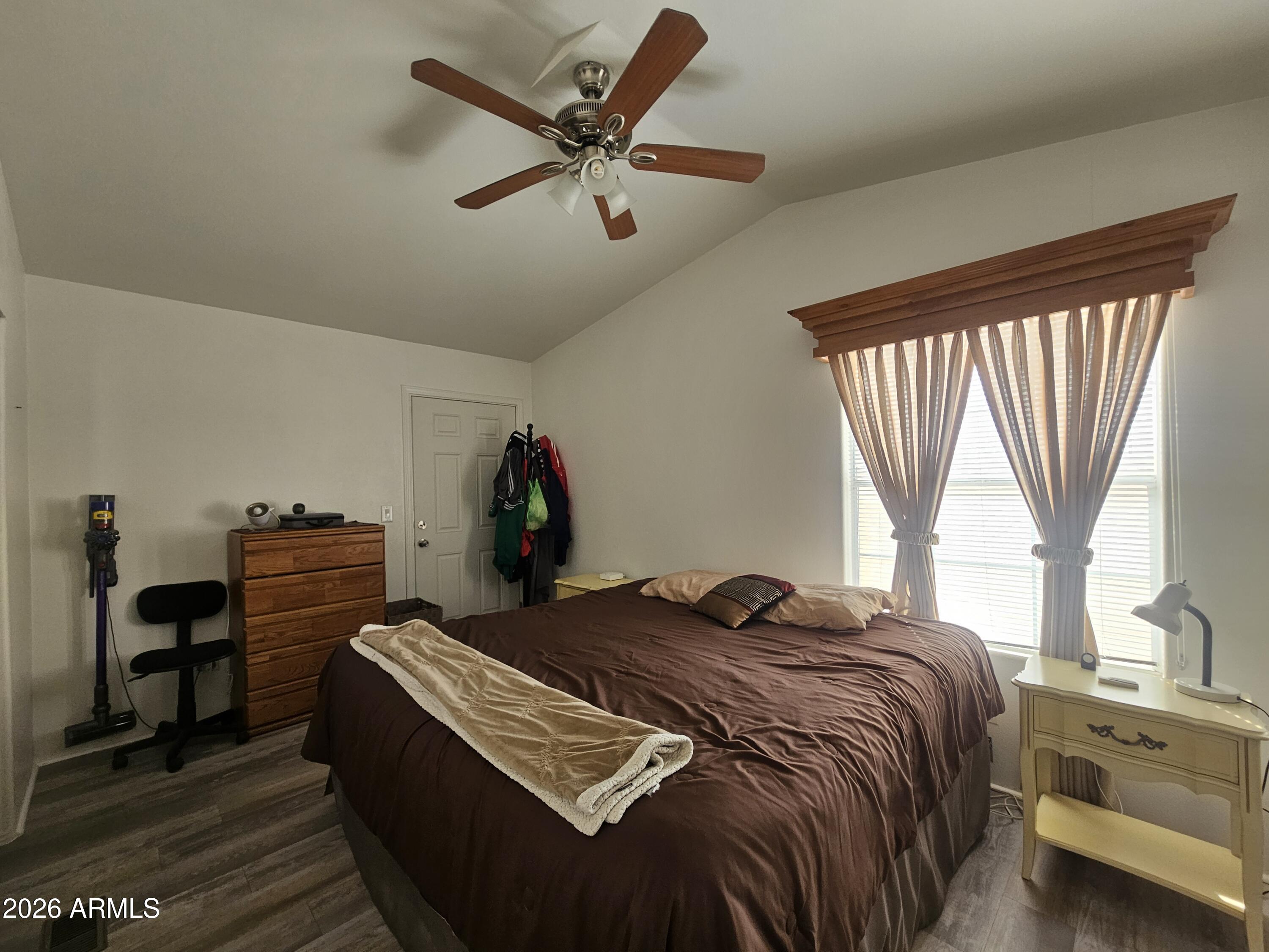 8700 E University Drive 725