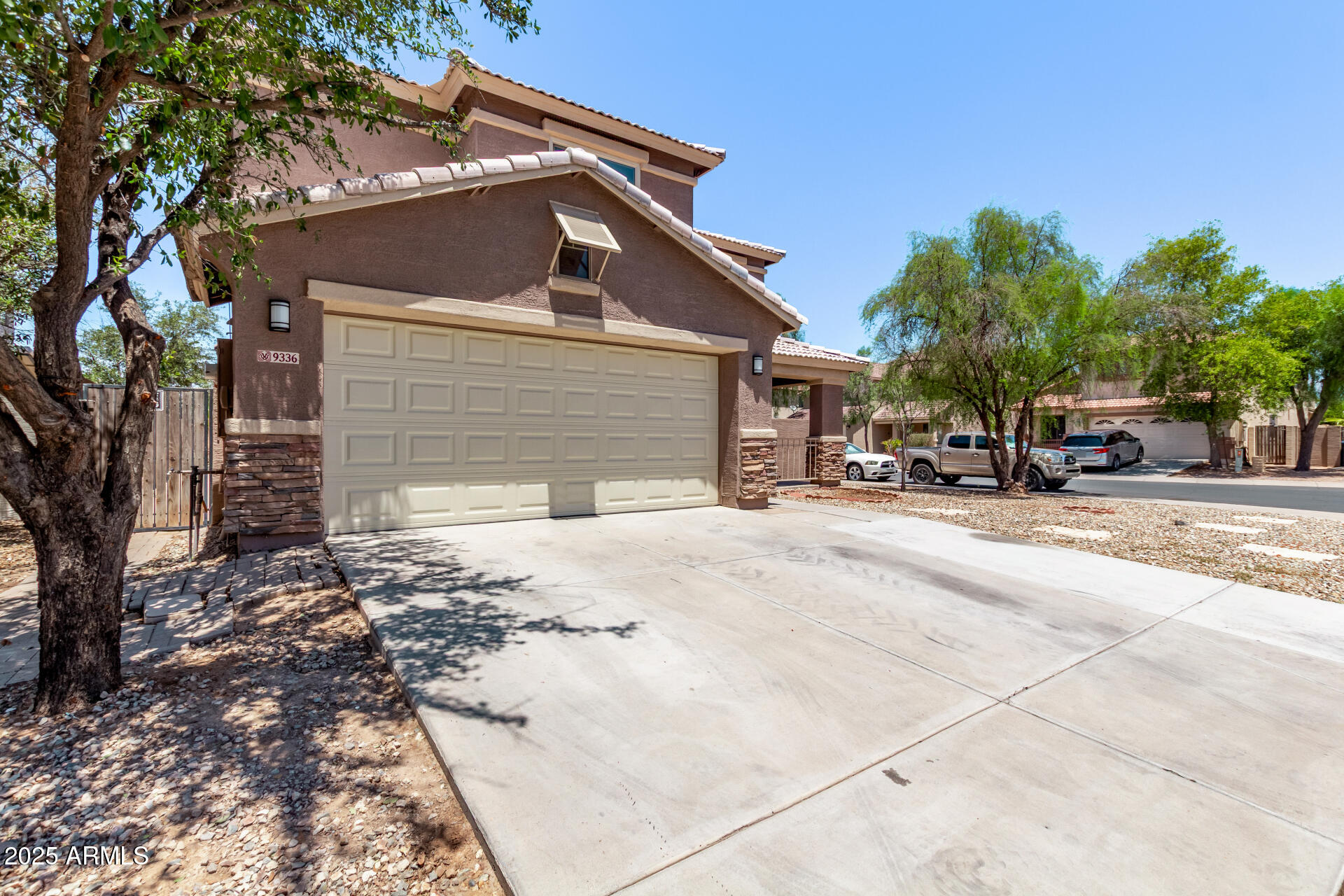 Homes for Sale in Queen Creek Arizona 4 9336 W PIONEER Street