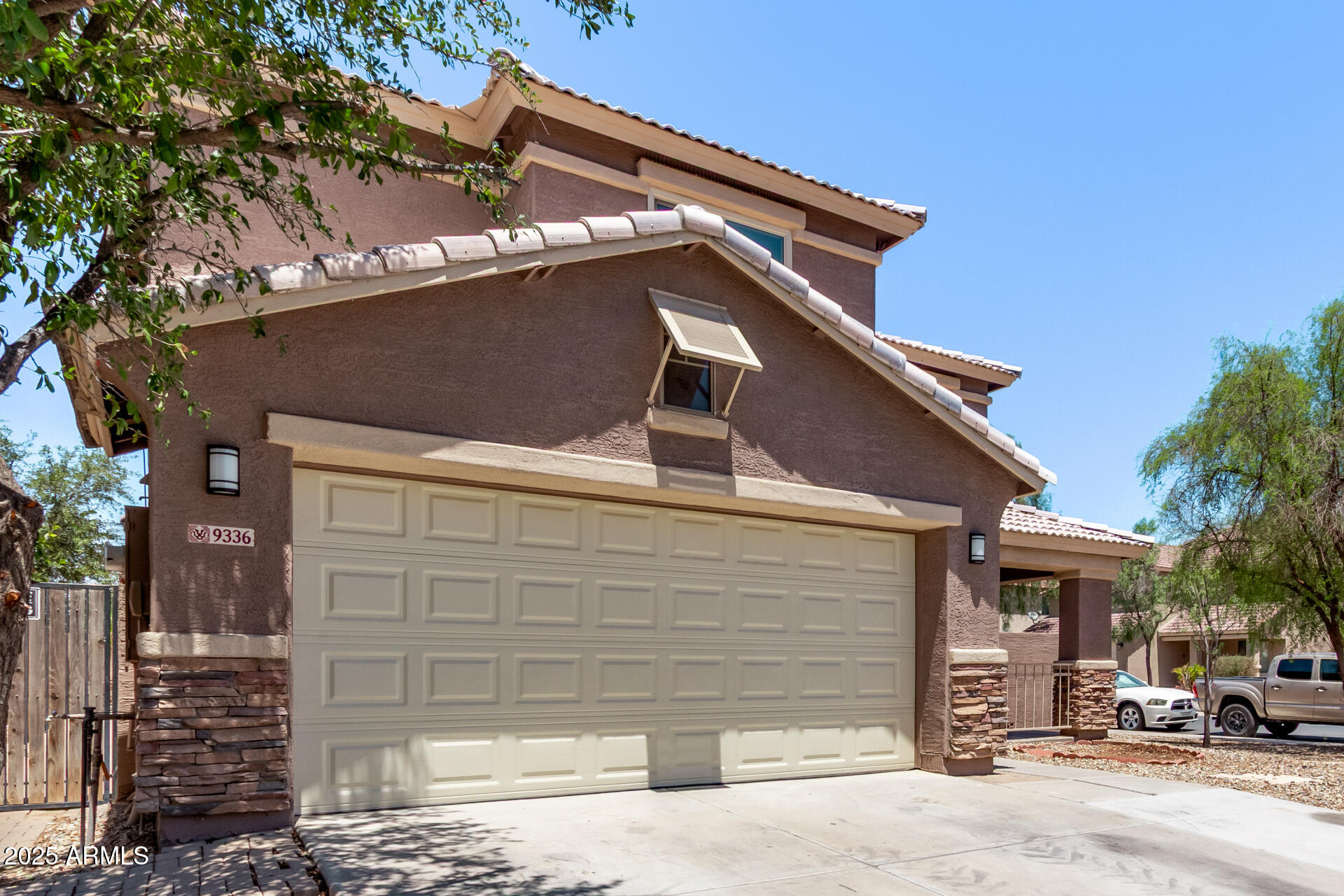 Homes for Sale in Queen Creek Arizona 3 9336 W PIONEER Street