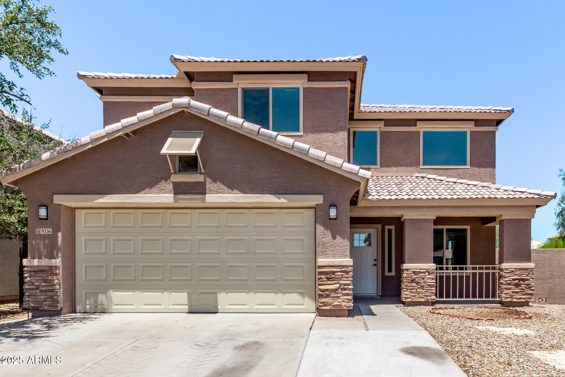 Homes for Sale in Queen Creek Arizona 1 9336 W PIONEER Street