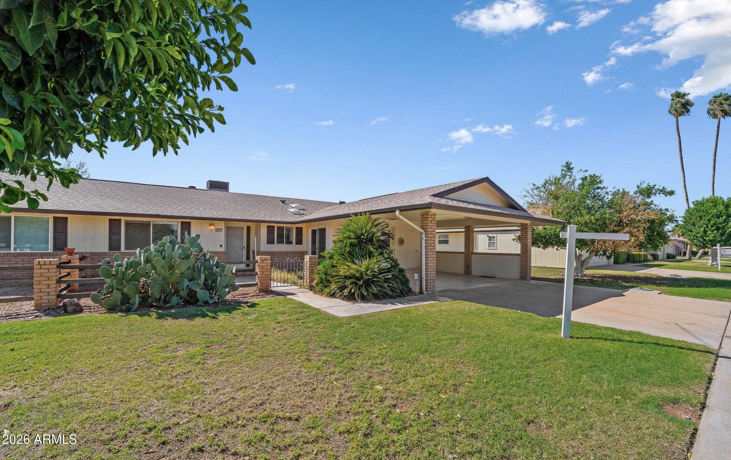 10927 W PEORIA Avenue