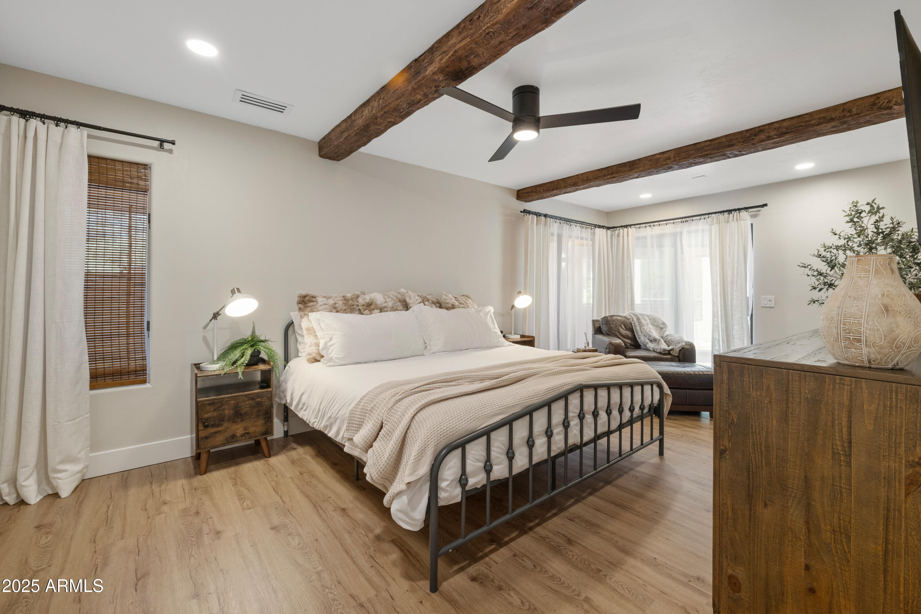 Sedona, Arizona, 86336, United States, 5 Bedrooms Bedrooms, ,5 BathroomsBathrooms,Residential,Active,1995283