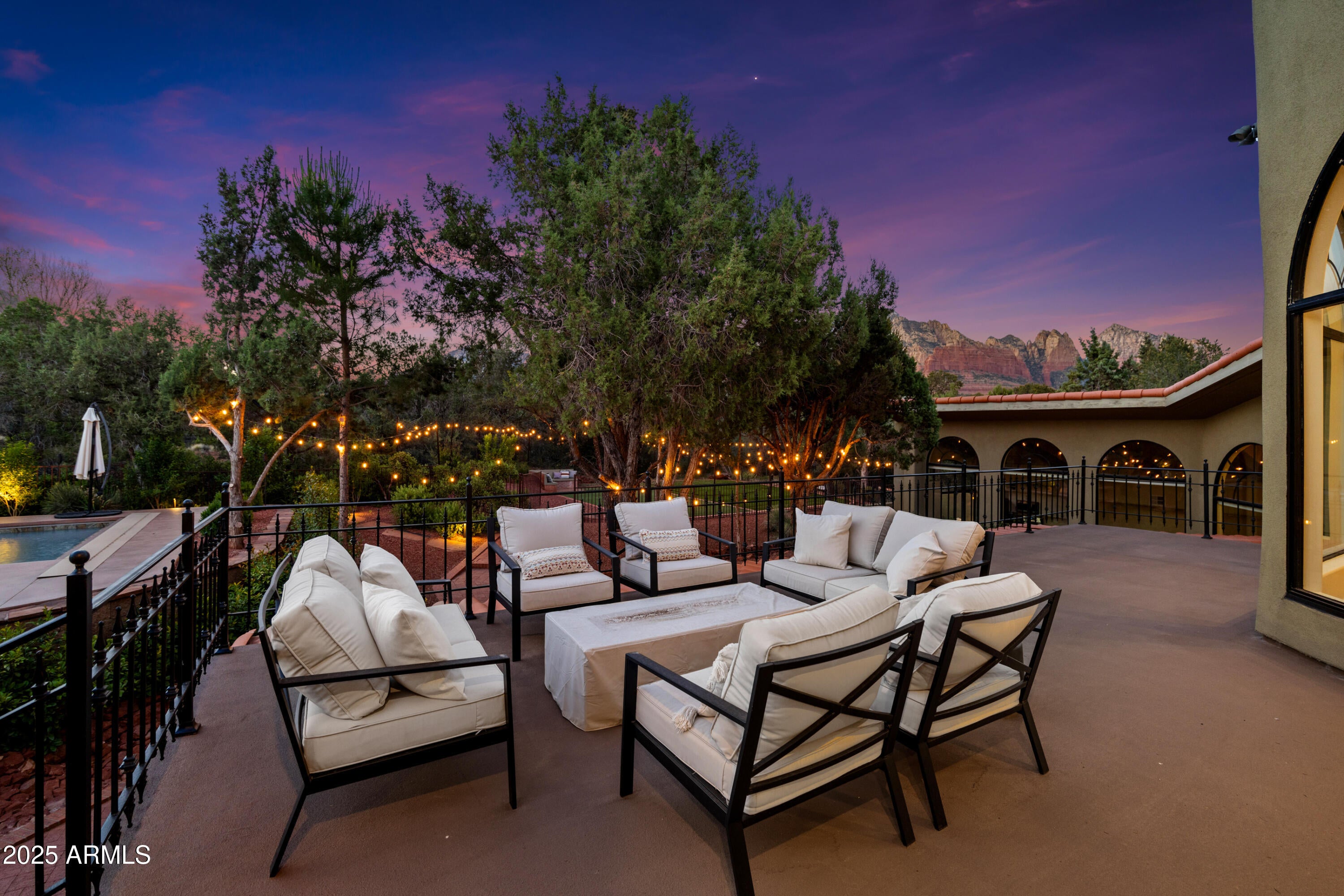 Sedona, Arizona, 86336, United States, 5 Bedrooms Bedrooms, ,5 BathroomsBathrooms,Residential,Active,1995283