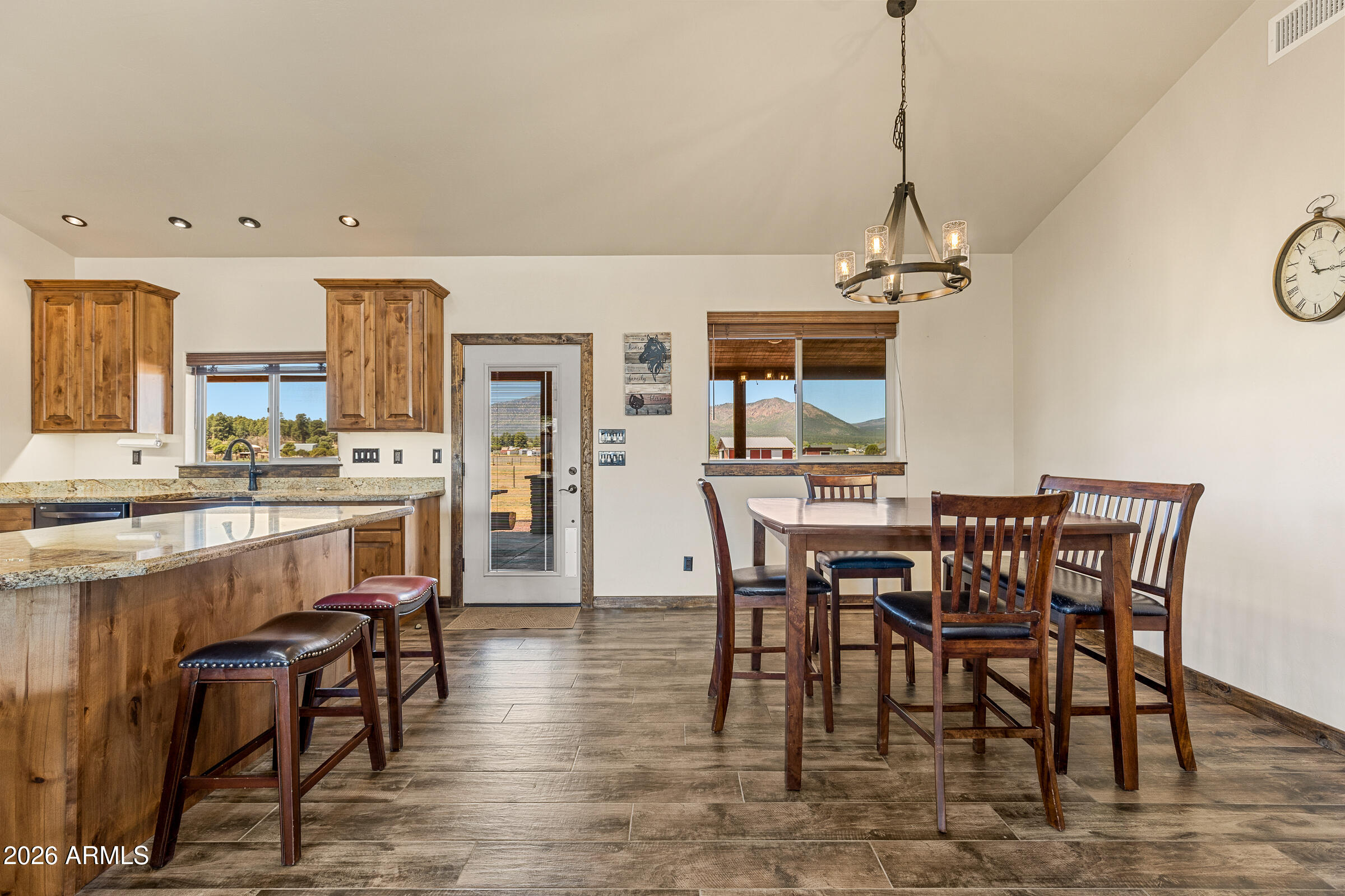 8200 Stardust Trail