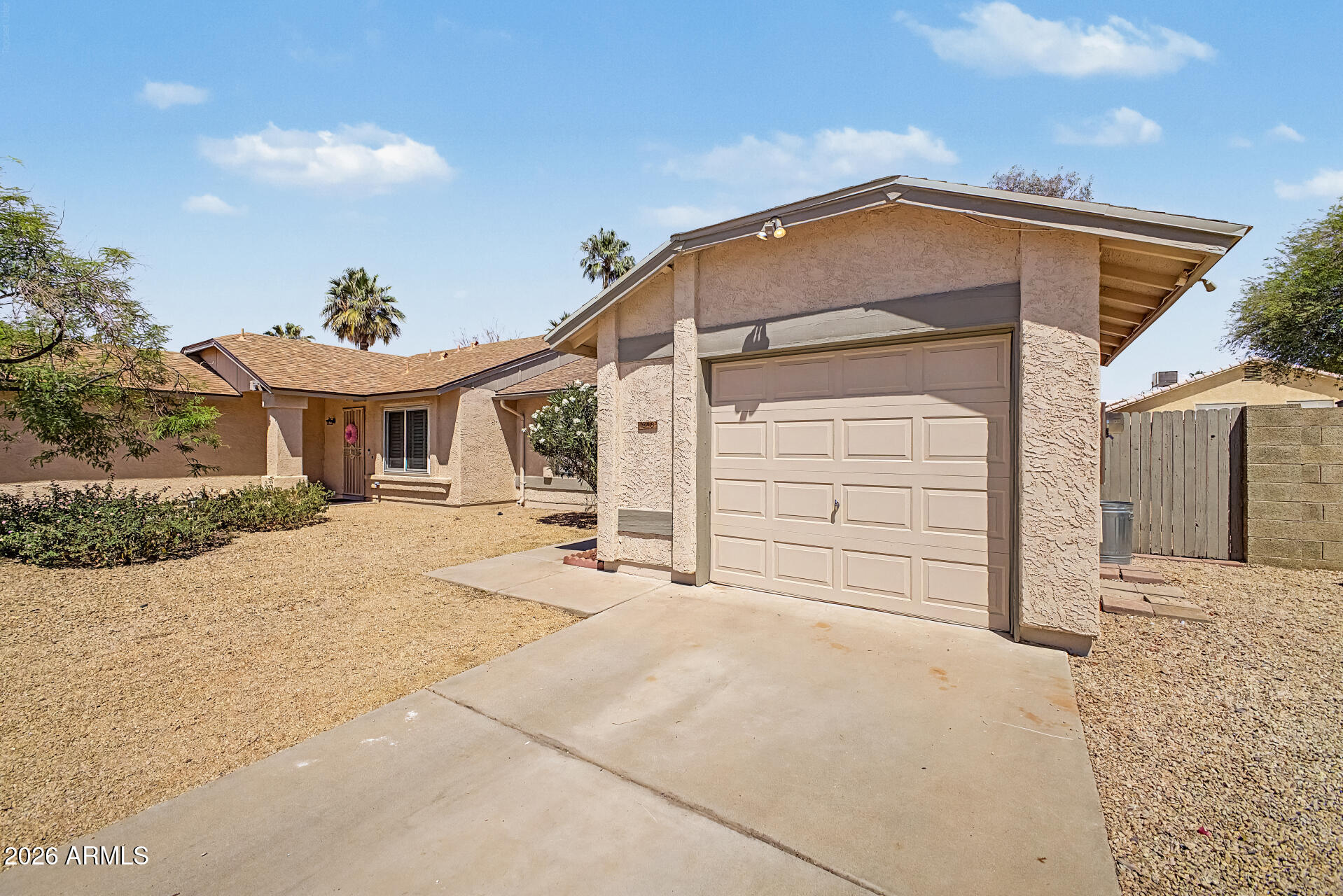 1946 E GRANDVIEW Road