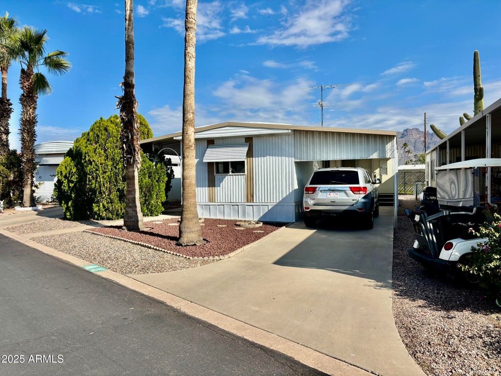 Photo of 1050 E Broadway Ave Ave #44, Apache Junction, AZ 85119 (MLS # 6954396)
